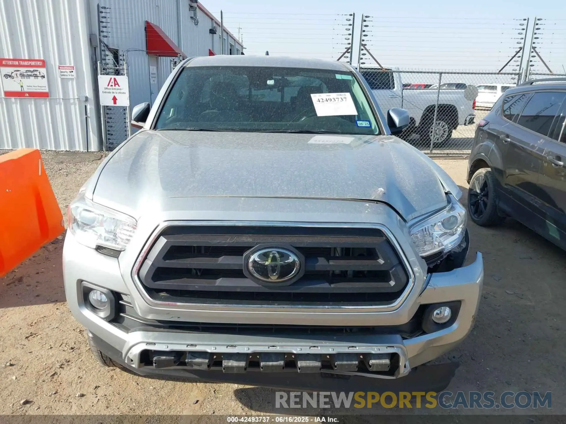 12 fotografías del automóvil dañado 3TYRX5GNXPT082574 TOYOTA TACOMA 2023