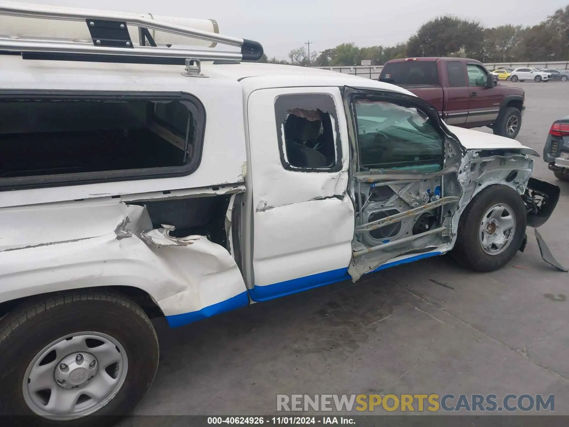 8 fotografías del automóvil dañado 3TYRX5GNXPT085541 TOYOTA TACOMA 2023