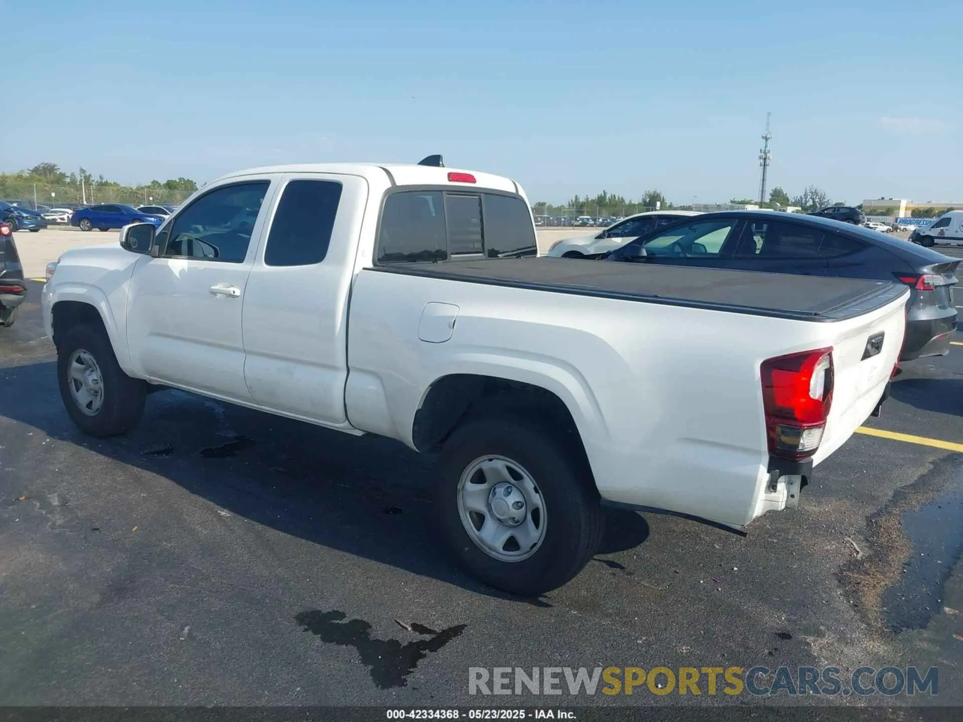 3 fotografías del automóvil dañado 3TYRZ5CN3PT027187 TOYOTA TACOMA 2023