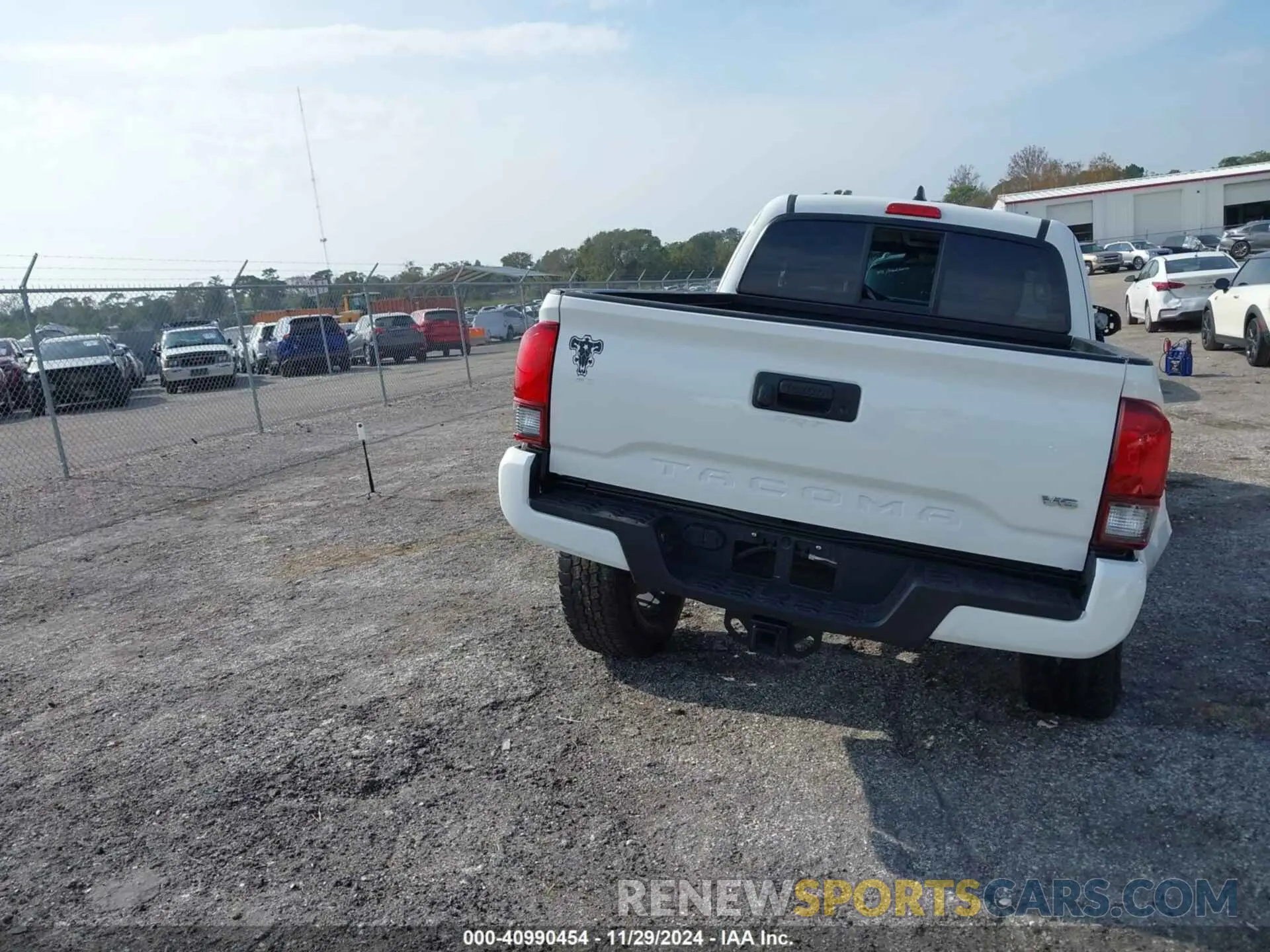 17 fotografías del automóvil dañado 3TYRZ5CN3PT028730 TOYOTA TACOMA 2023