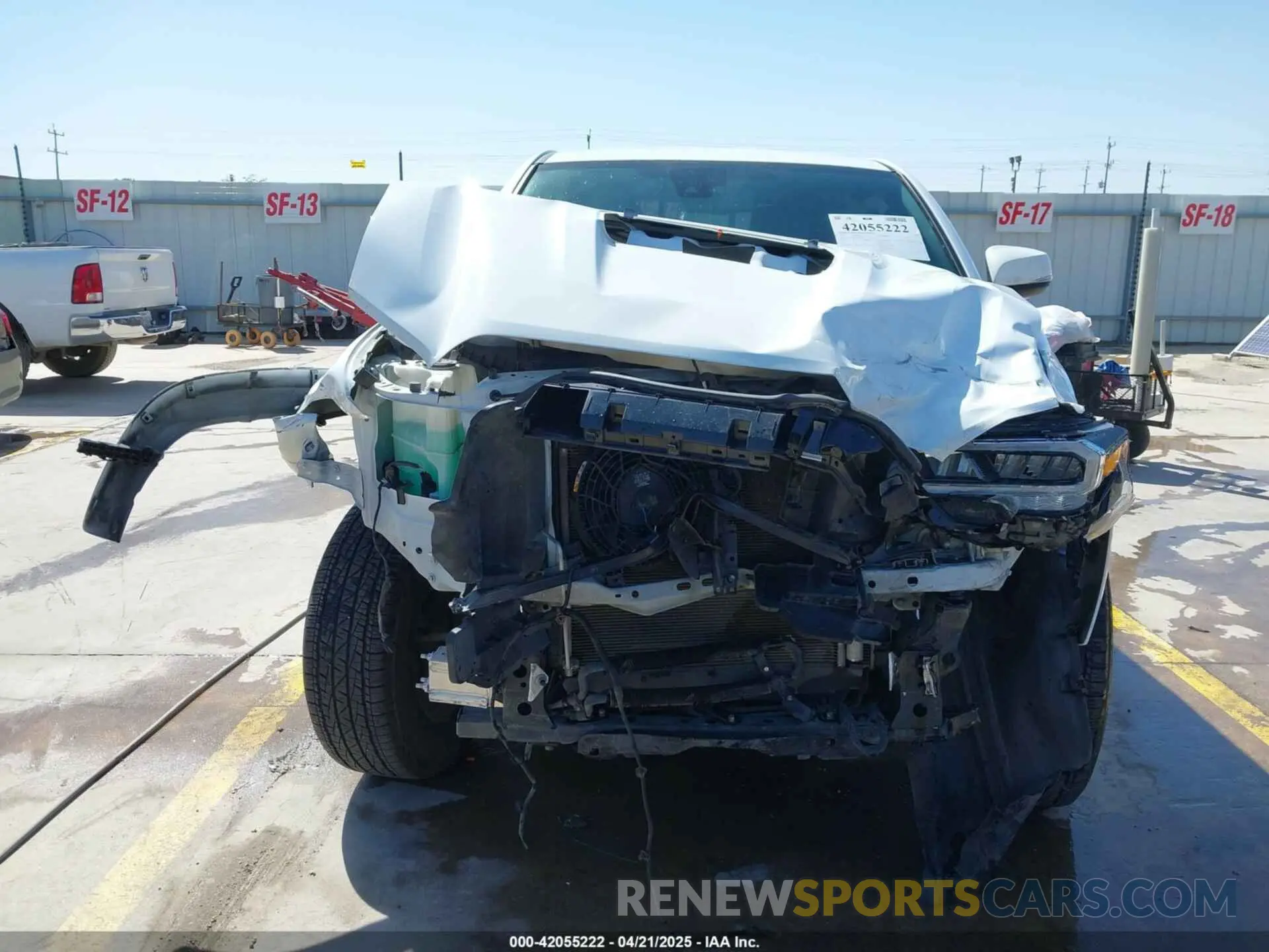 12 fotografías del automóvil dañado 3TYRZ5CN5PT034397 TOYOTA TACOMA 2023