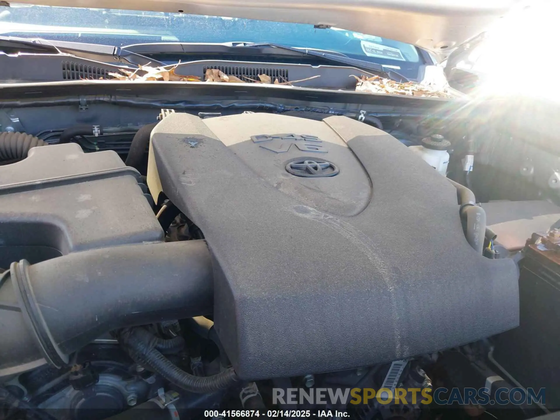 10 fotografías del automóvil dañado 3TYRZ5CN7PT025197 TOYOTA TACOMA 2023