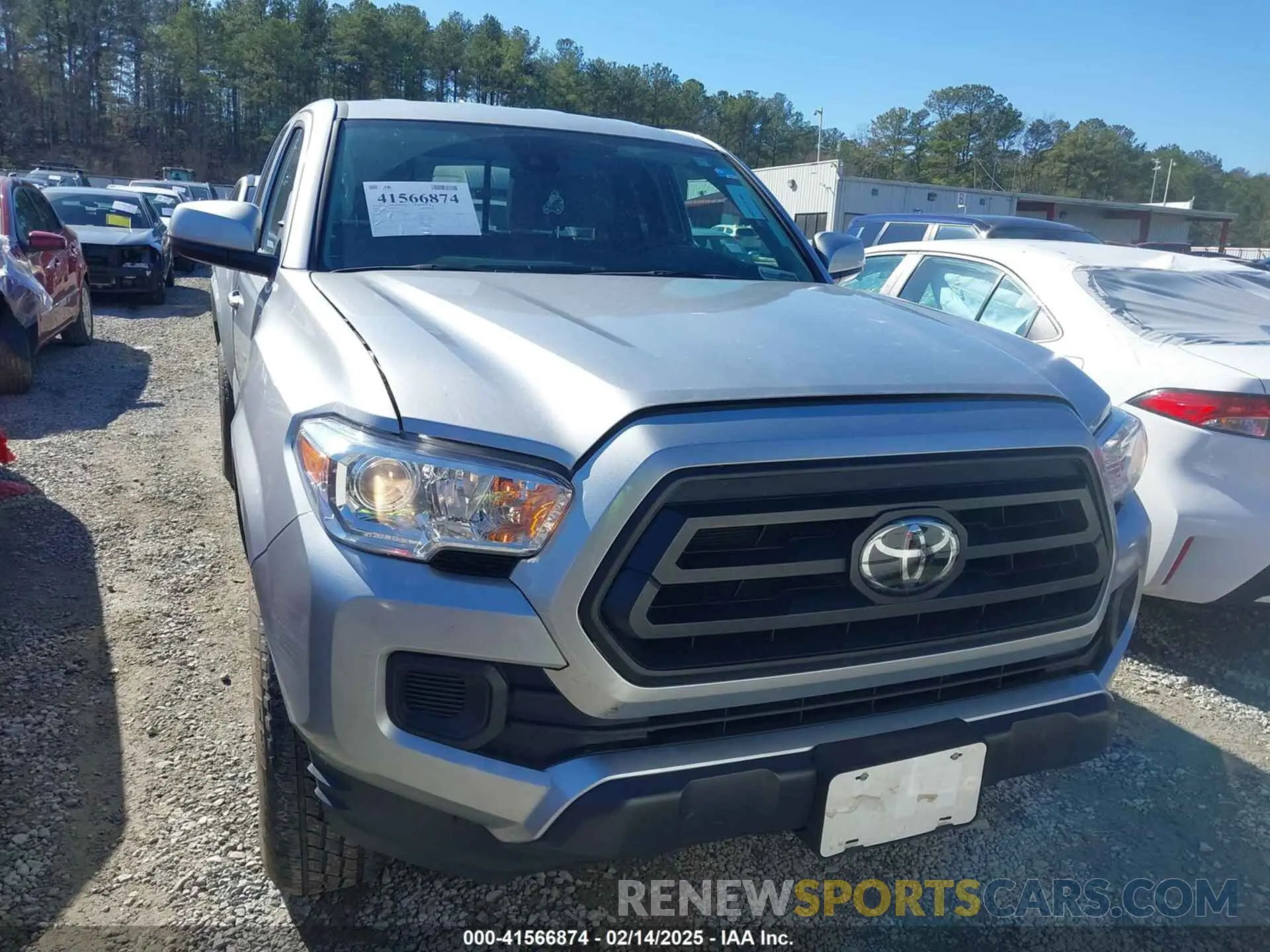 12 fotografías del automóvil dañado 3TYRZ5CN7PT025197 TOYOTA TACOMA 2023