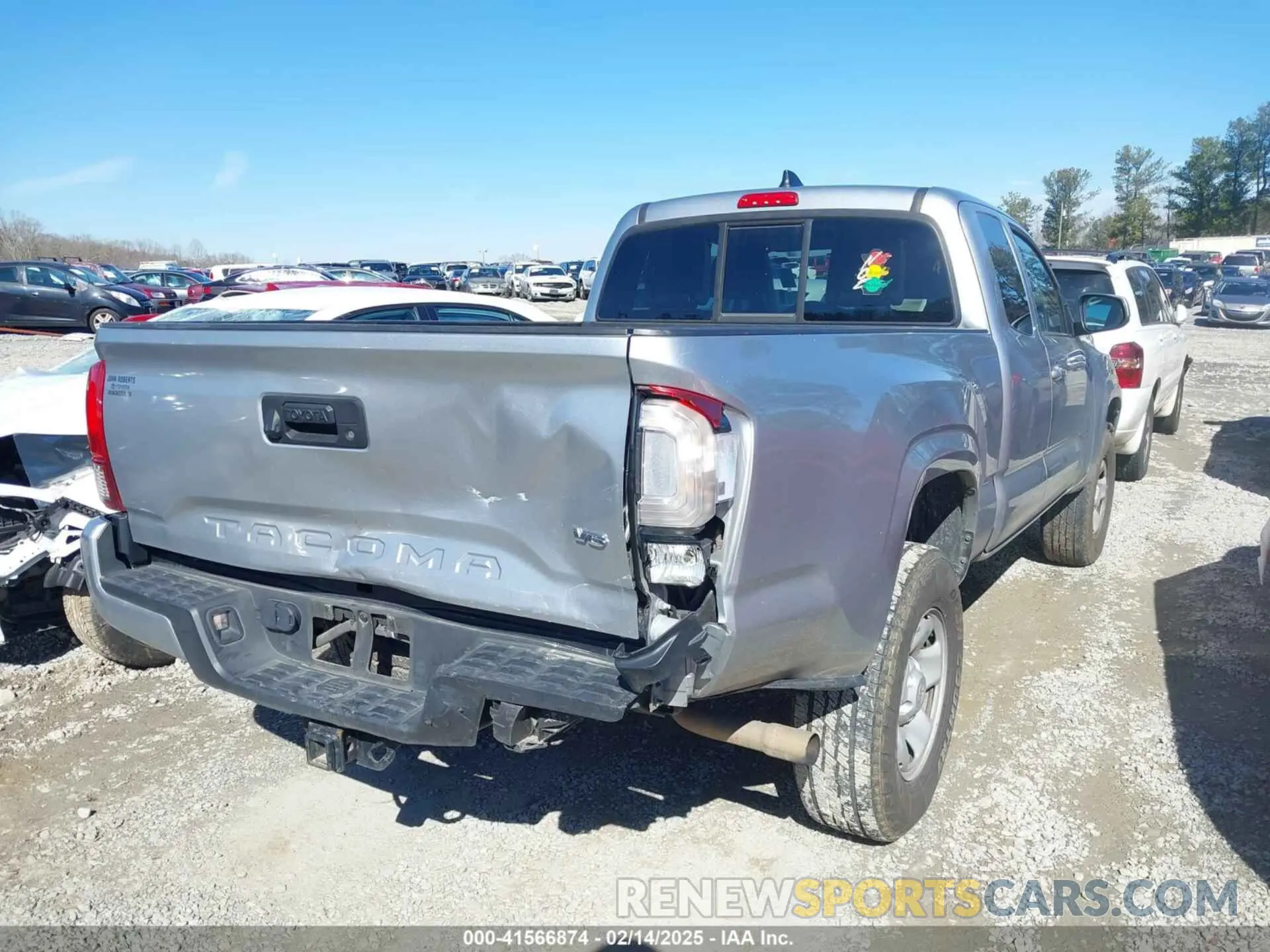 4 fotografías del automóvil dañado 3TYRZ5CN7PT025197 TOYOTA TACOMA 2023