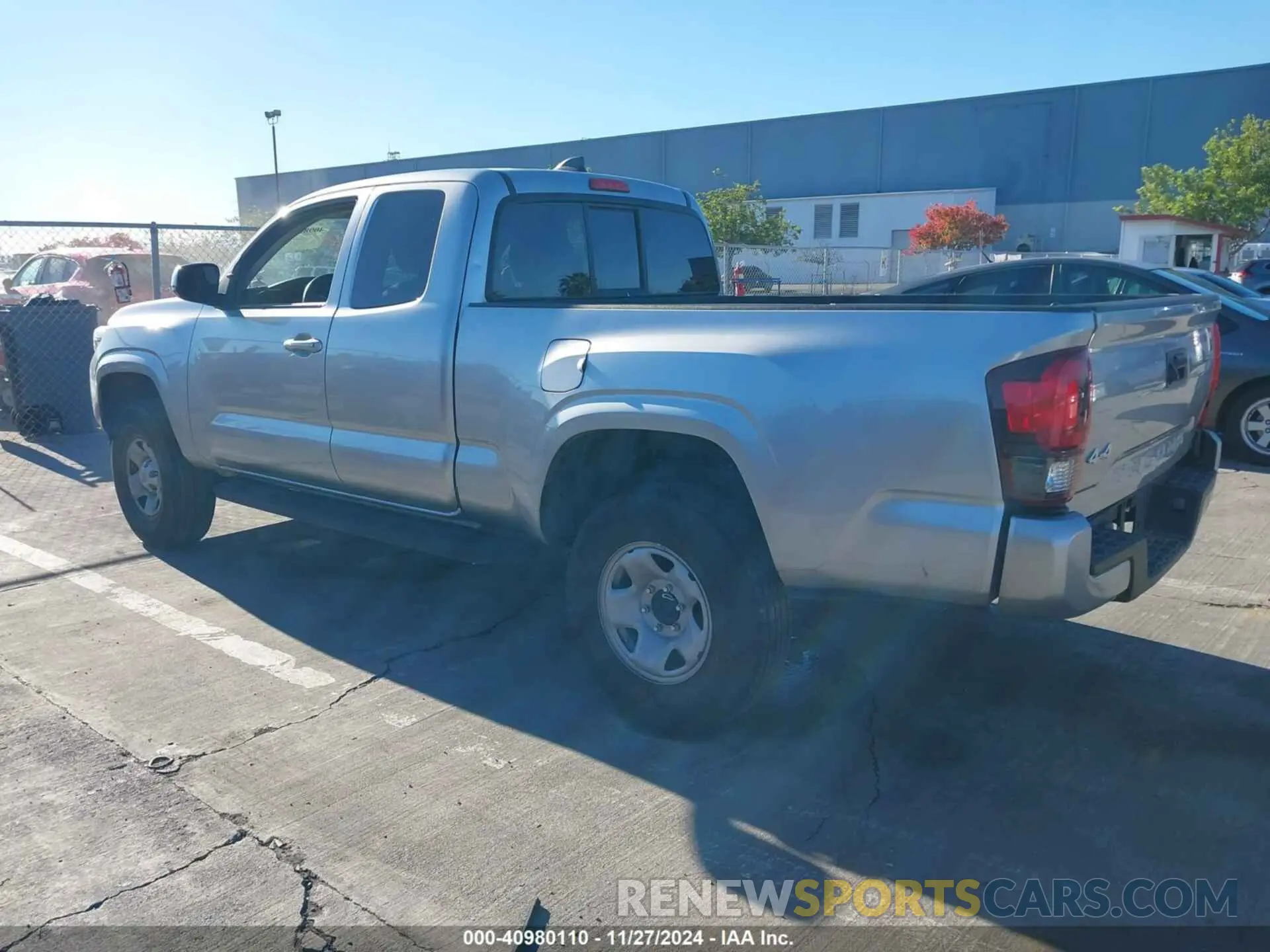 3 fotografías del automóvil dañado 3TYSX5EN6PT019850 TOYOTA TACOMA 2023