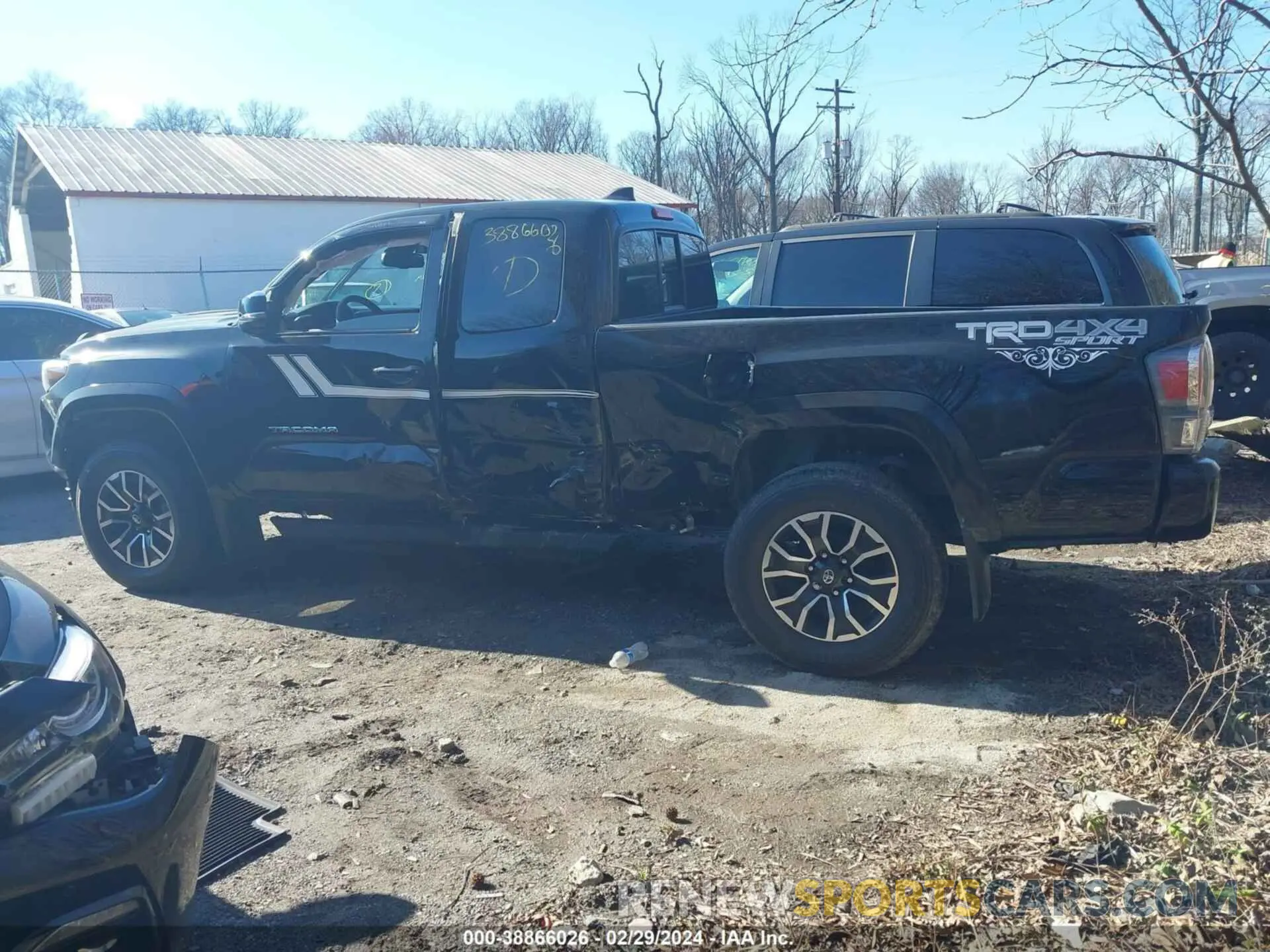 14 fotografías del automóvil dañado 3TYSZ5AN2PT154713 TOYOTA TACOMA 2023