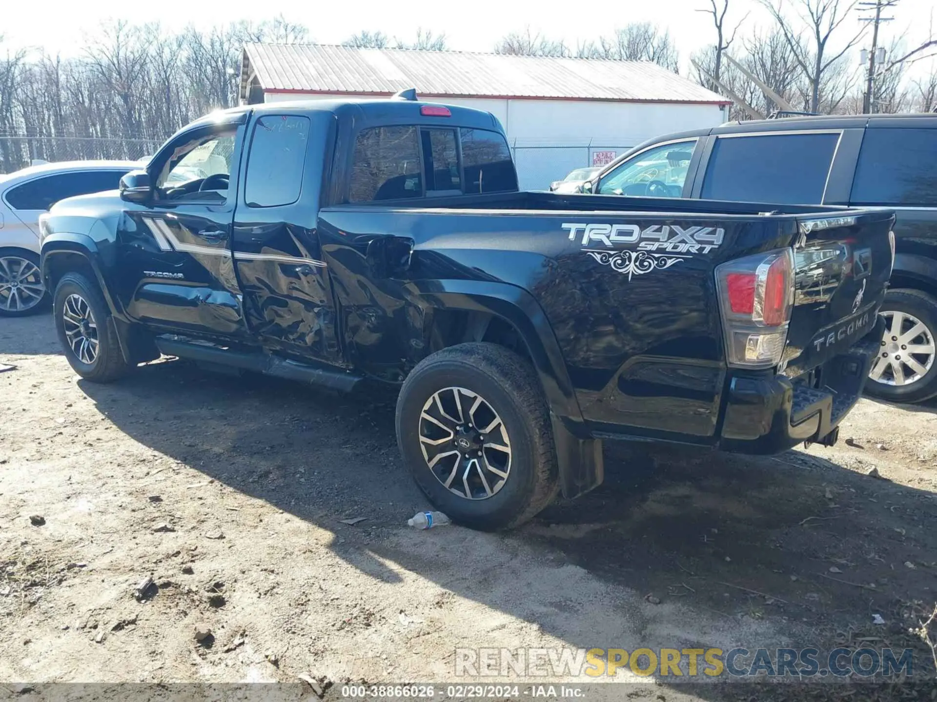 3 fotografías del automóvil dañado 3TYSZ5AN2PT154713 TOYOTA TACOMA 2023