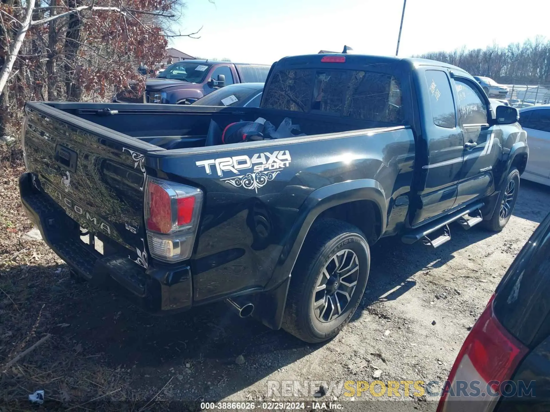 4 fotografías del automóvil dañado 3TYSZ5AN2PT154713 TOYOTA TACOMA 2023