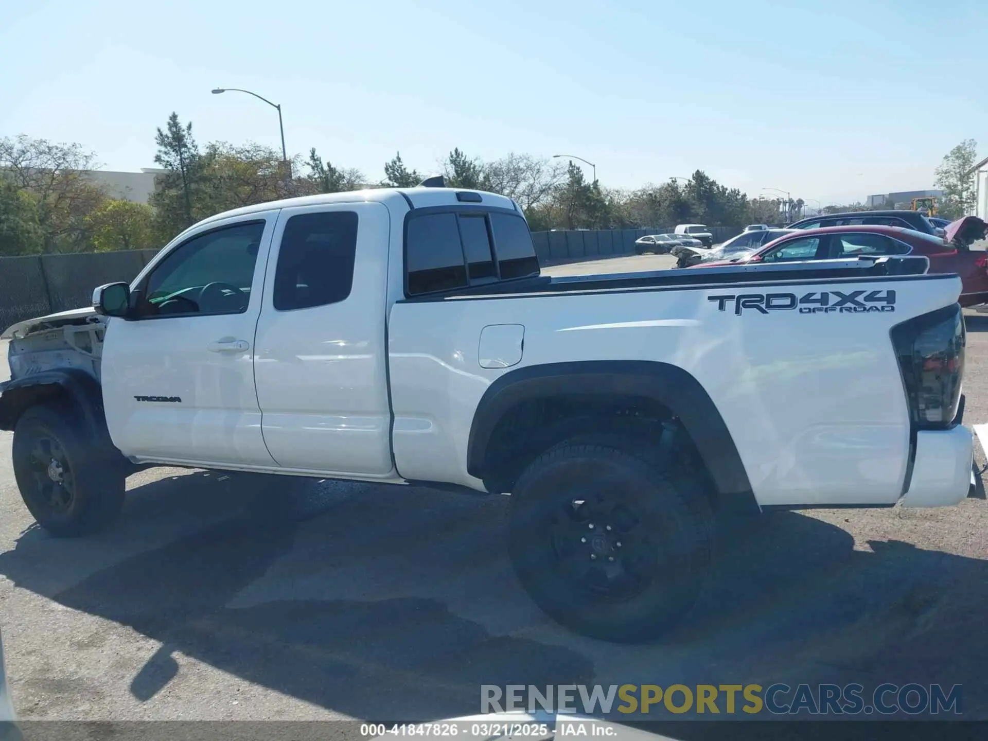 15 fotografías del automóvil dañado 3TYSZ5AN3PT123017 TOYOTA TACOMA 2023