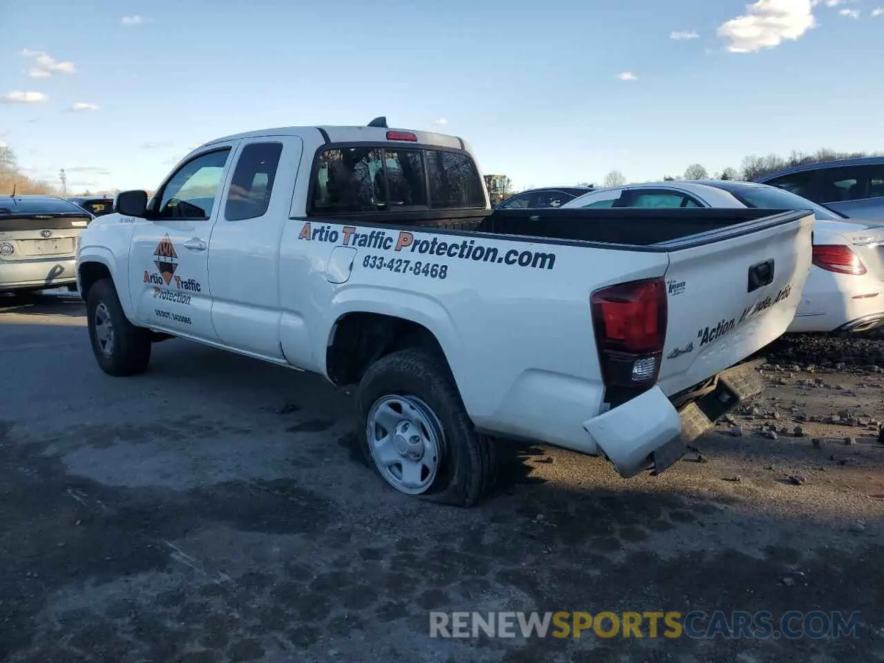 2 fotografías del automóvil dañado 3TYSZ5AN4PT164126 TOYOTA TACOMA 2023