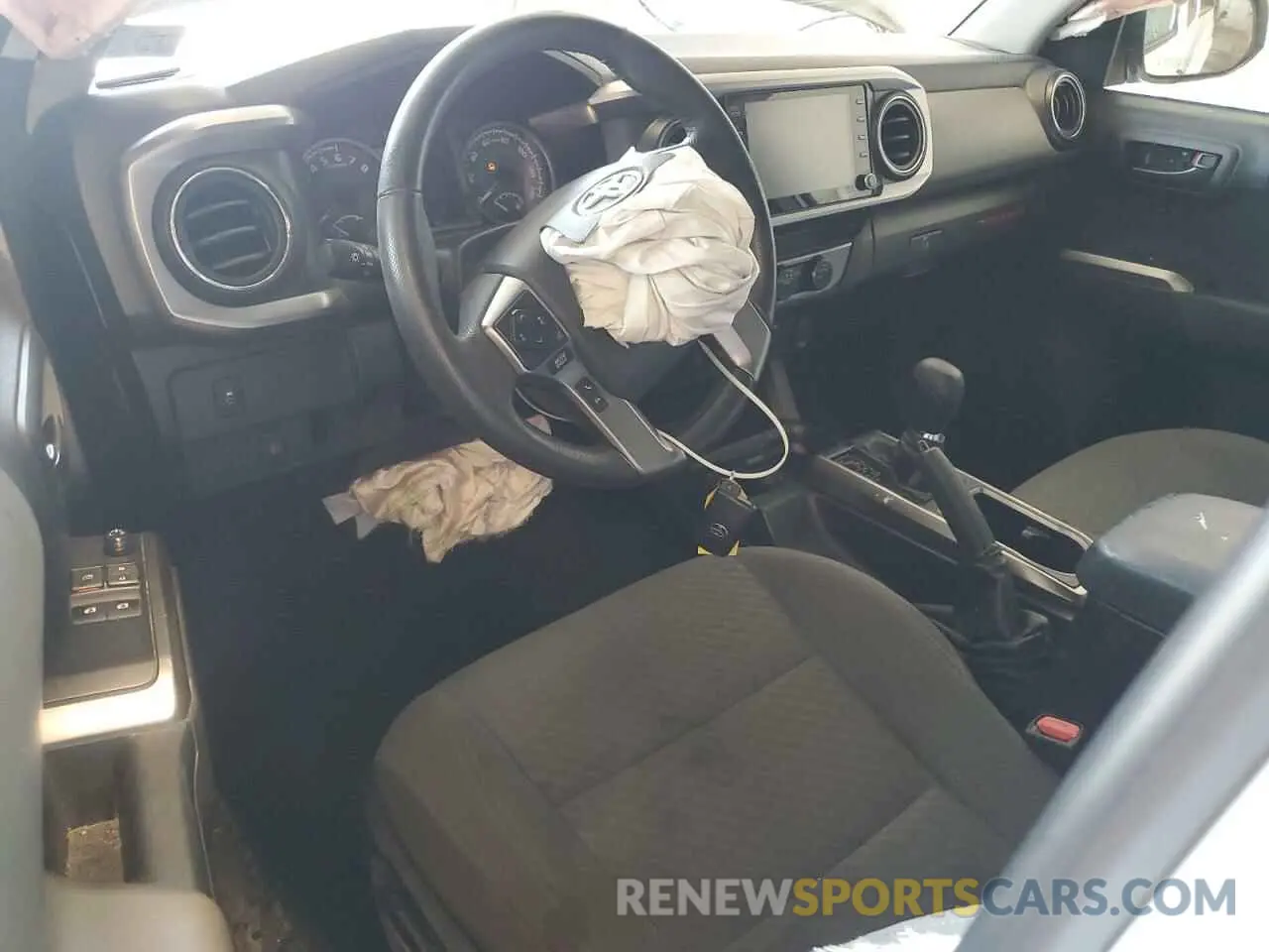 8 fotografías del automóvil dañado 3TYSZ5AN7PT138815 TOYOTA TACOMA 2023
