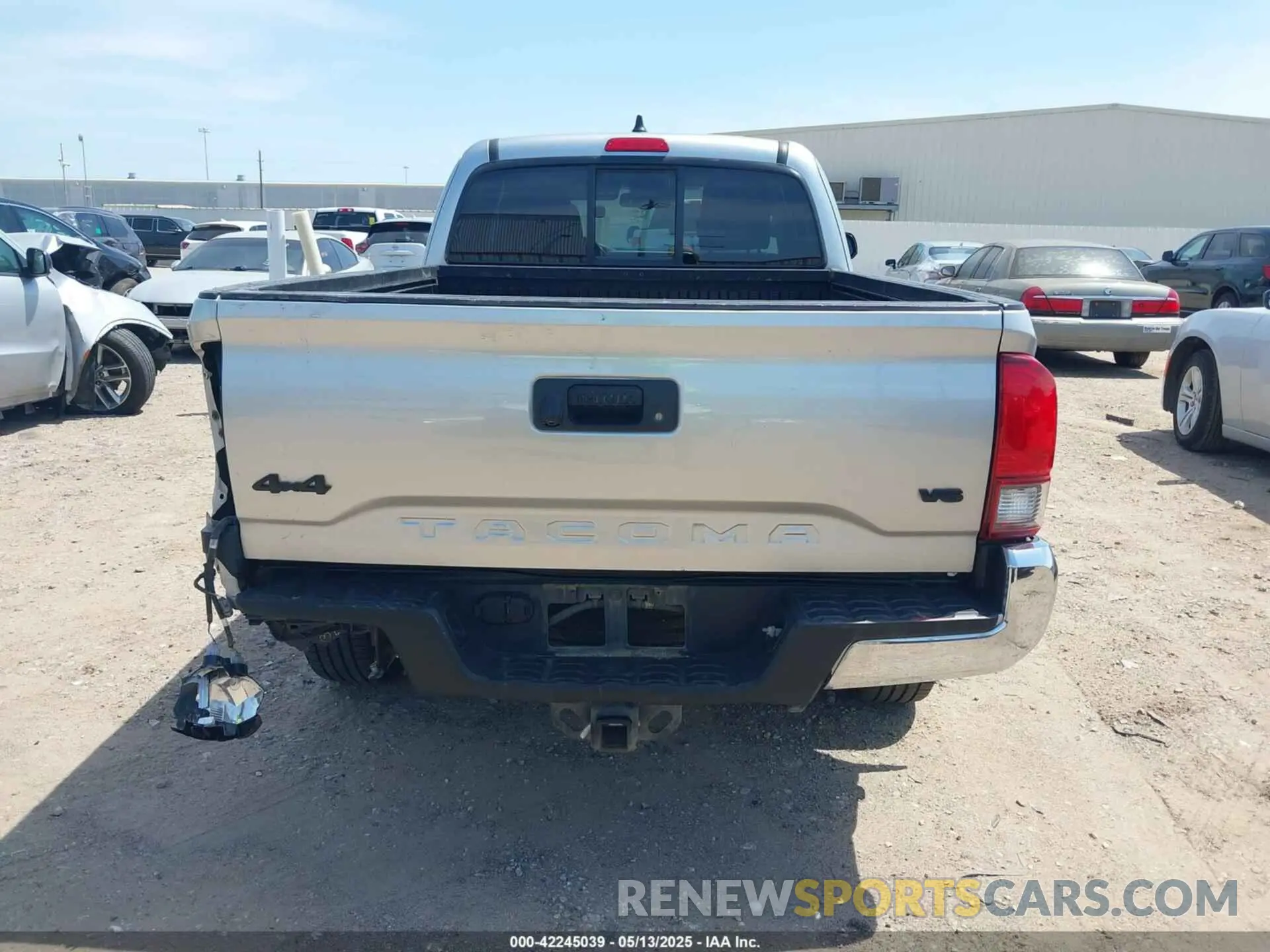 17 fotografías del automóvil dañado 3TYSZ5AN9PT108893 TOYOTA TACOMA 2023