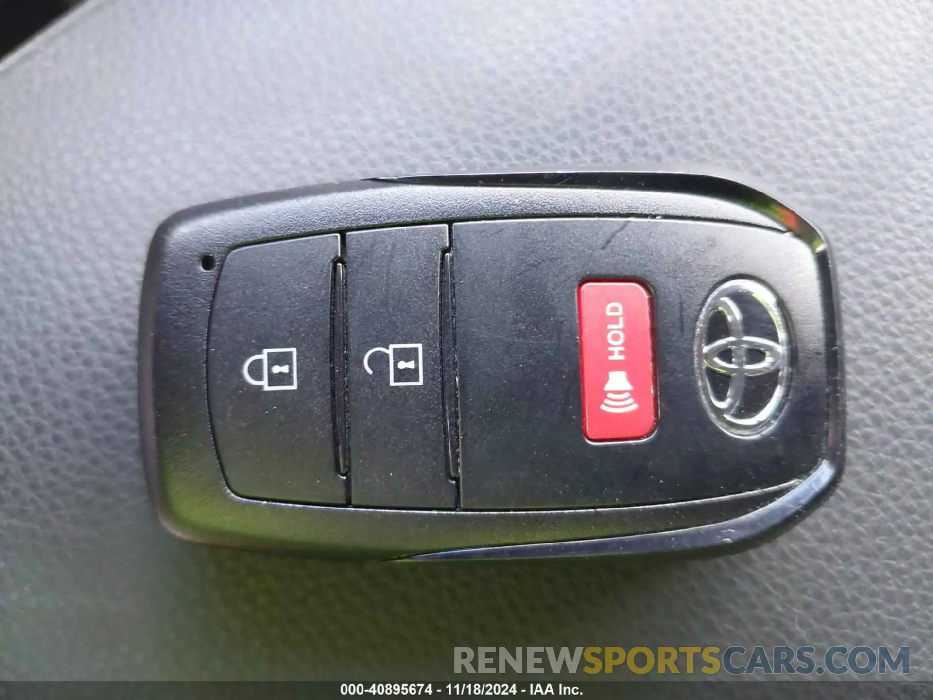 11 fotografías del automóvil dañado 3TMKB5FN1RM004667 TOYOTA TACOMA 2024