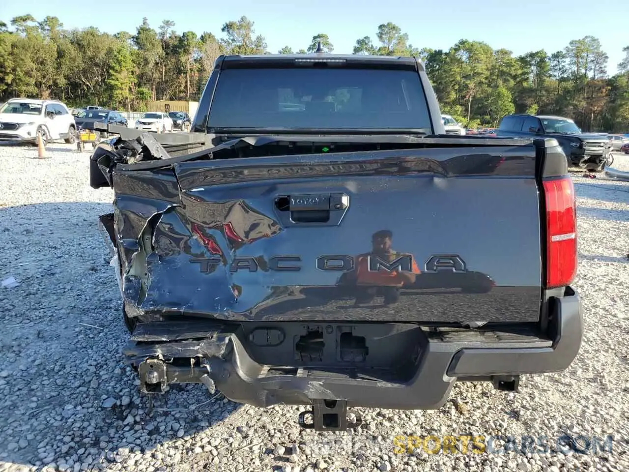 6 fotografías del automóvil dañado 3TMKB5FN2RM005195 TOYOTA TACOMA 2024
