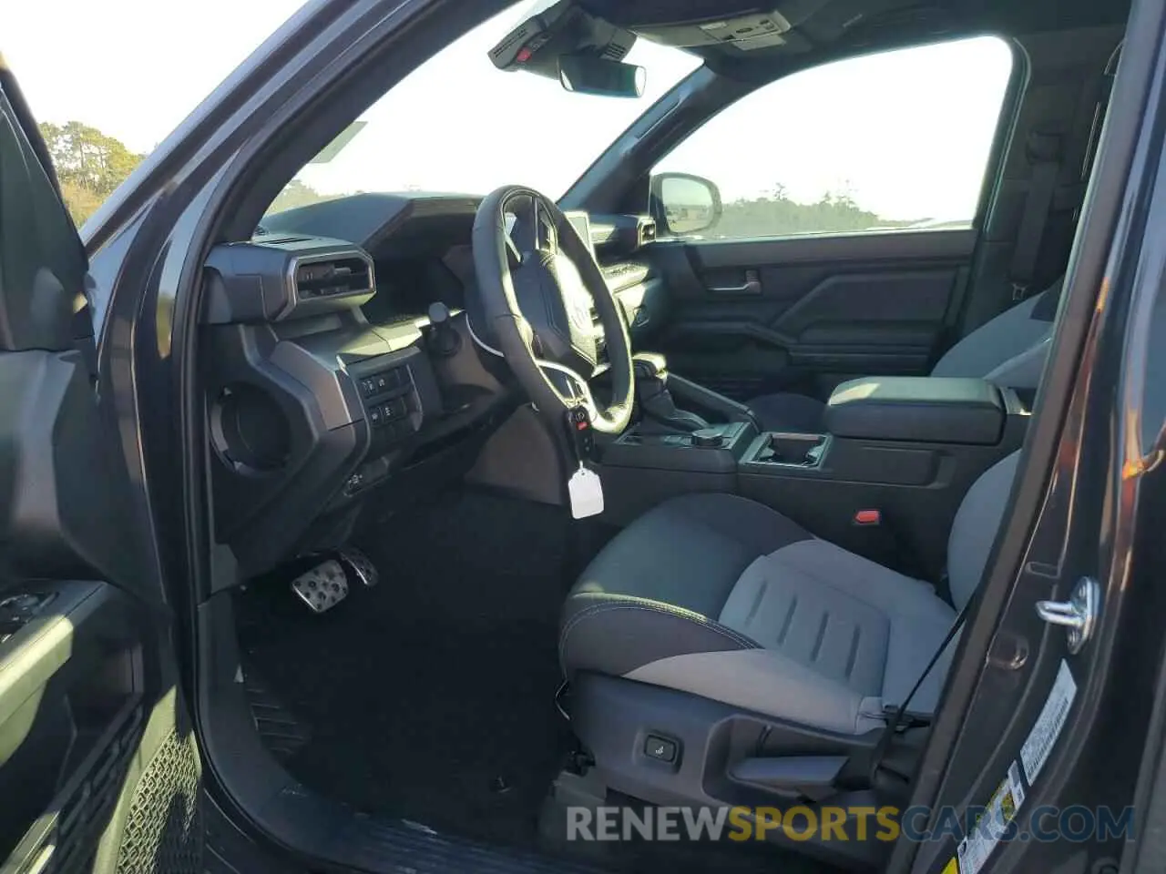 7 fotografías del automóvil dañado 3TMKB5FN2RM005195 TOYOTA TACOMA 2024