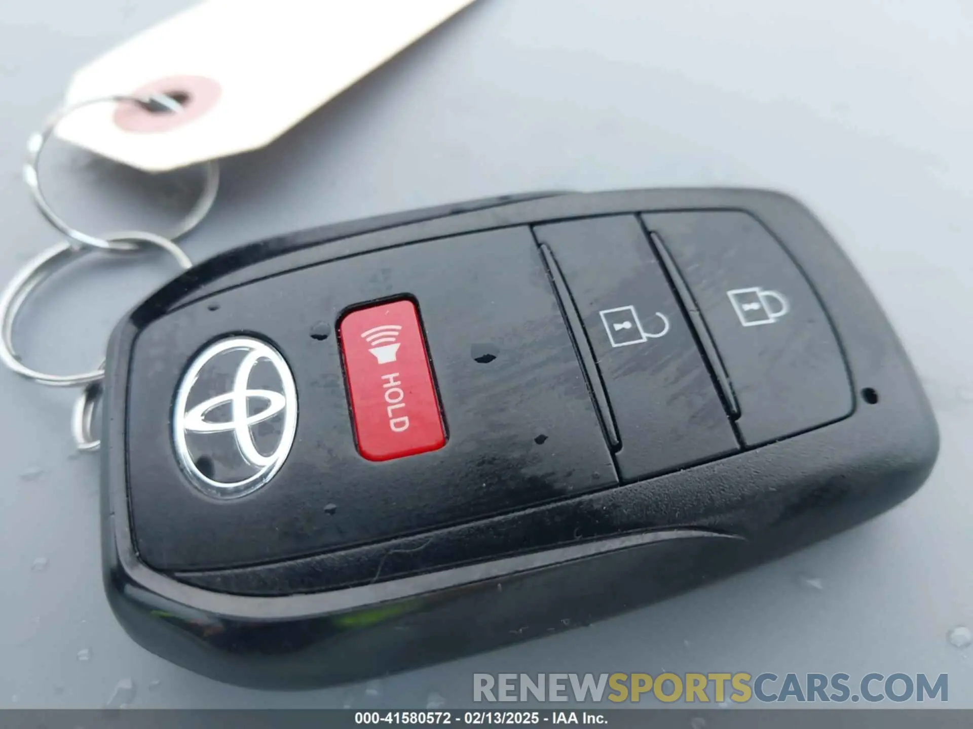 11 fotografías del automóvil dañado 3TMKB5FN3RM004833 TOYOTA TACOMA 2024