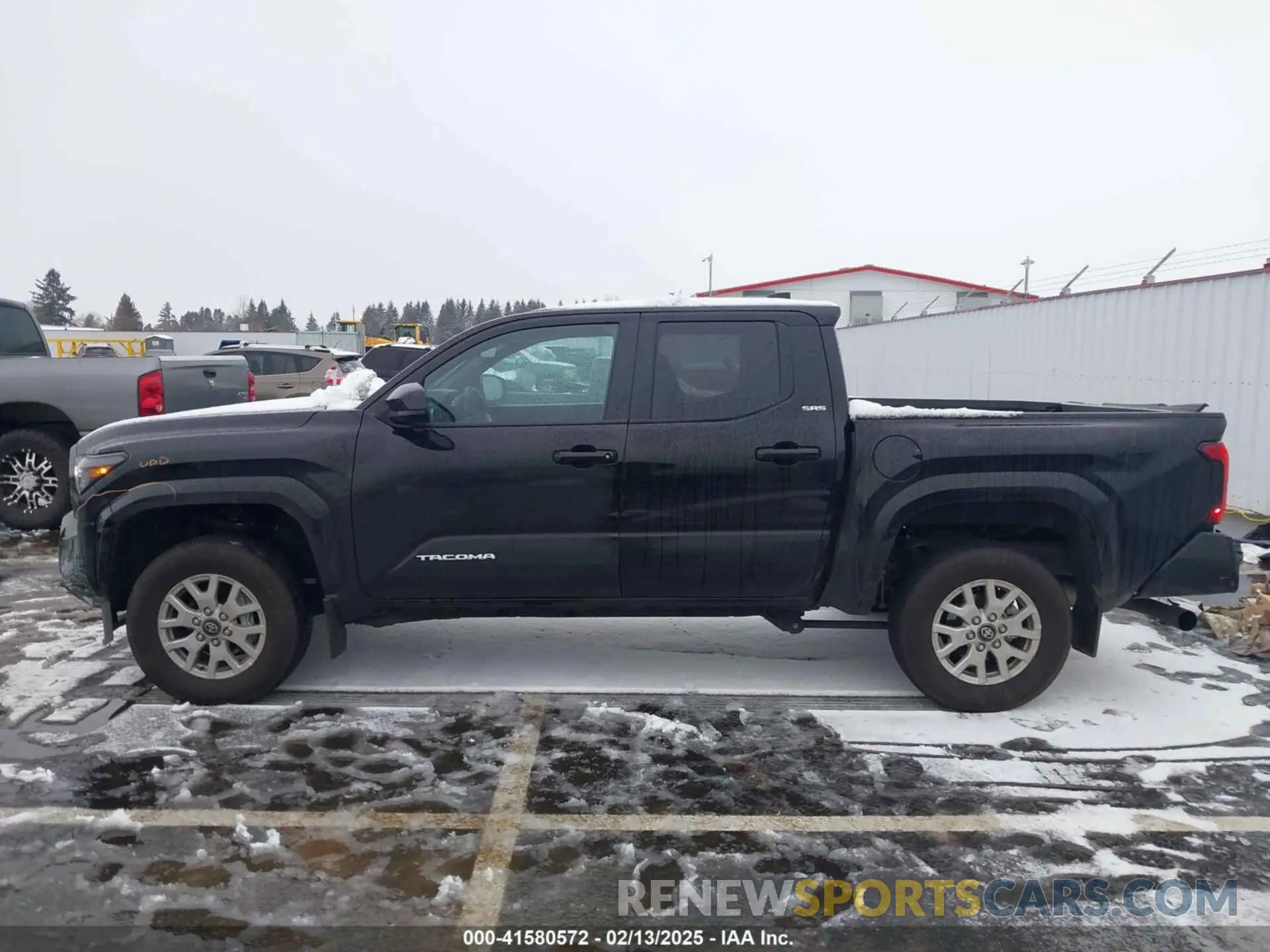 14 fotografías del automóvil dañado 3TMKB5FN3RM004833 TOYOTA TACOMA 2024