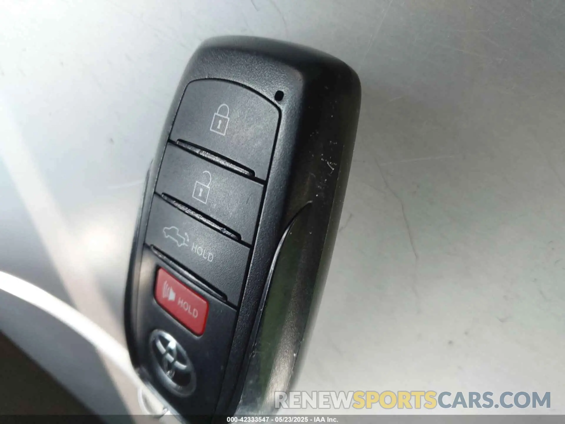 11 fotografías del automóvil dañado 3TMKB5FN3RM005643 TOYOTA TACOMA 2024