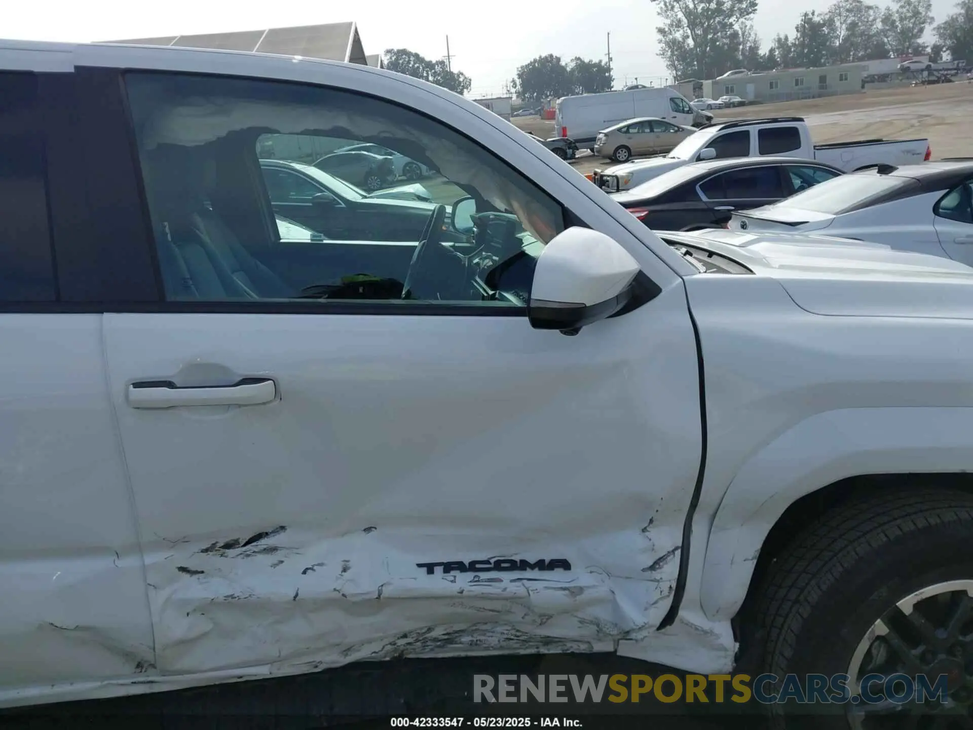 6 fotografías del automóvil dañado 3TMKB5FN3RM005643 TOYOTA TACOMA 2024