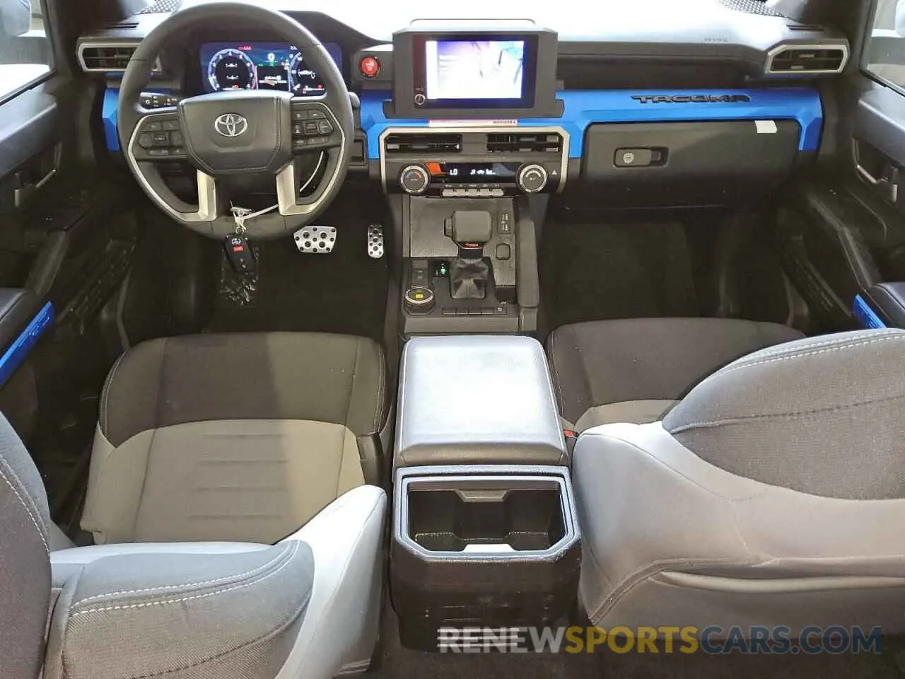 8 fotografías del automóvil dañado 3TMKB5FN3RM012043 TOYOTA TACOMA 2024