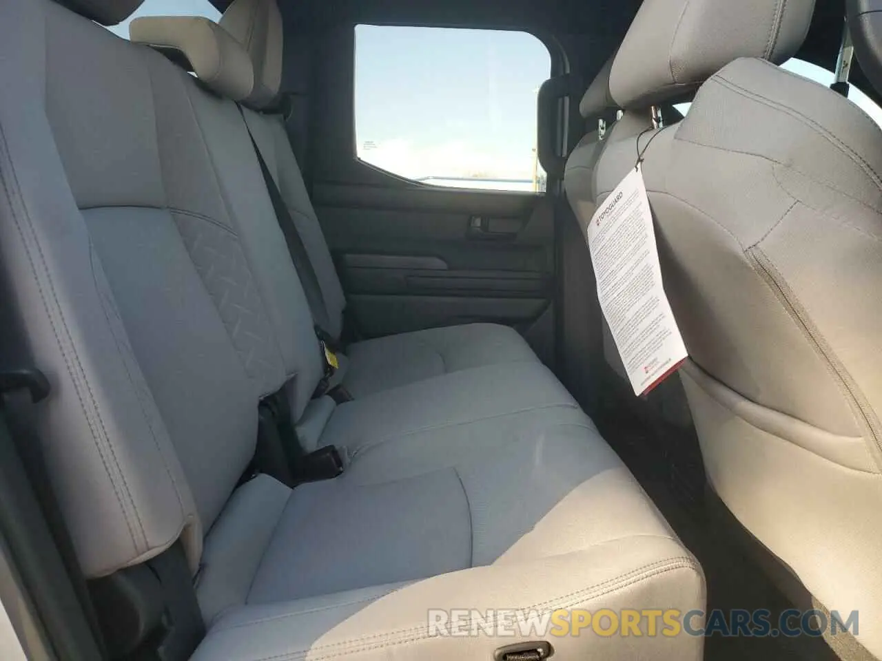 11 fotografías del automóvil dañado 3TMKB5FN3RM016061 TOYOTA TACOMA 2024