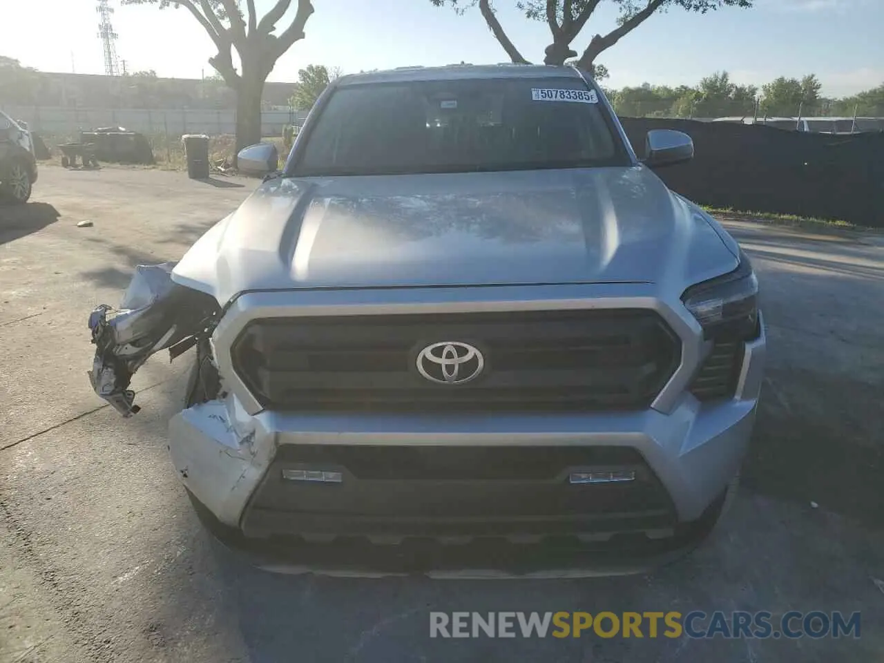 5 fotografías del automóvil dañado 3TMKB5FN3RM016061 TOYOTA TACOMA 2024