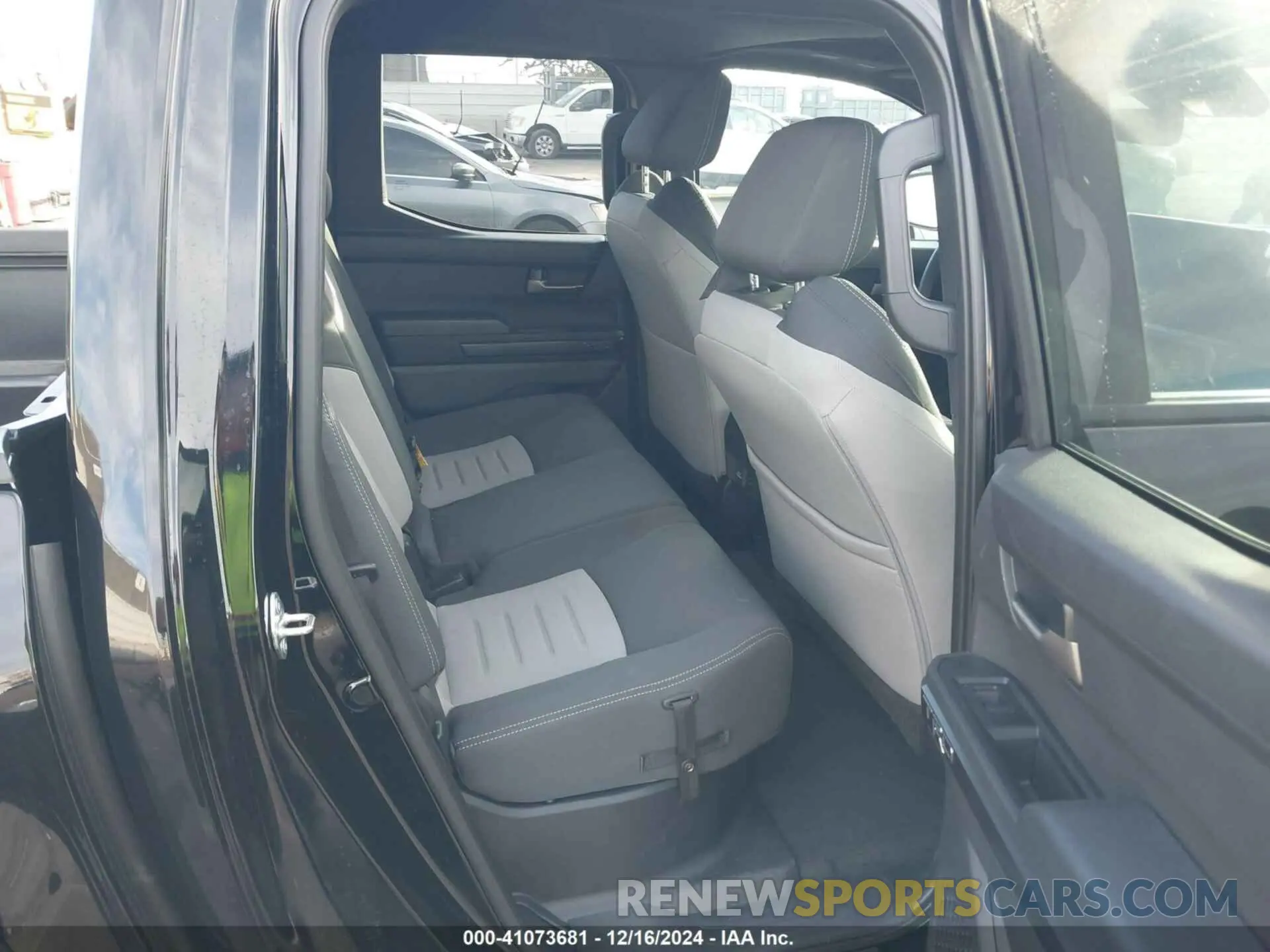 8 fotografías del automóvil dañado 3TMKB5FN5RM006809 TOYOTA TACOMA 2024