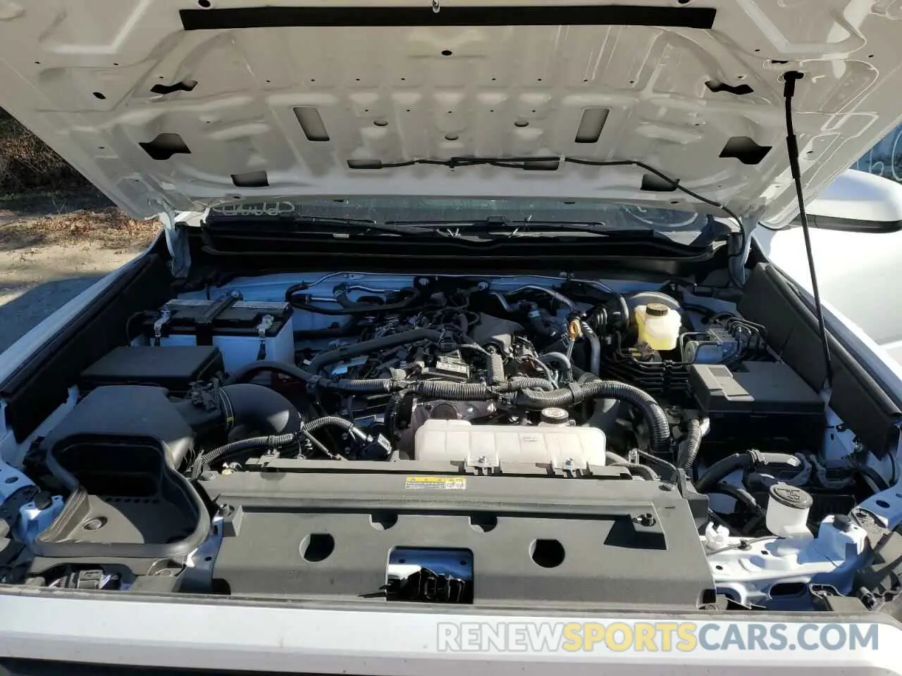 11 fotografías del automóvil dañado 3TMKB5FN6RM011405 TOYOTA TACOMA 2024