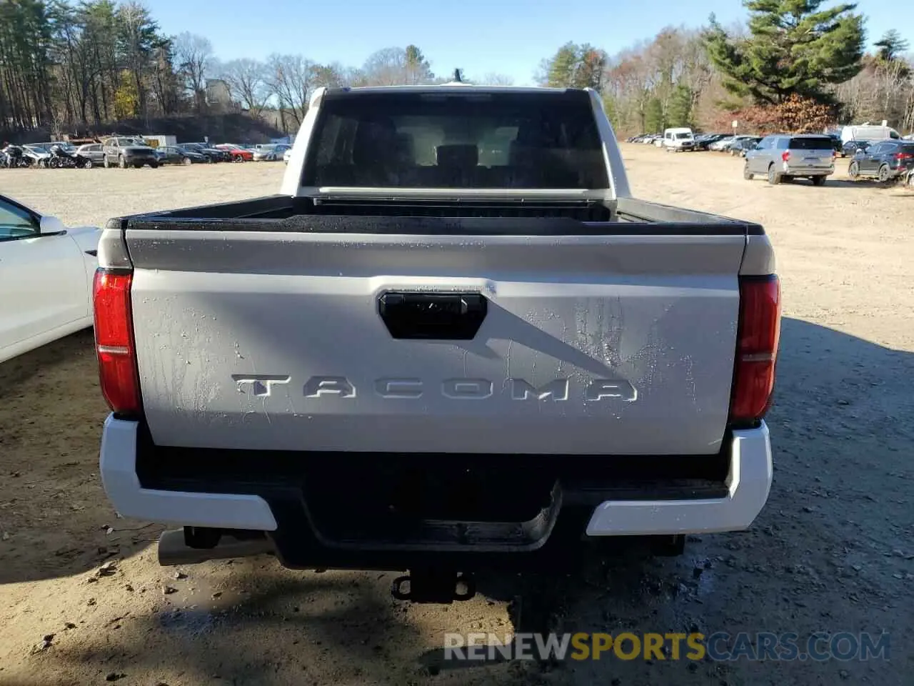6 fotografías del automóvil dañado 3TMKB5FN6RM011405 TOYOTA TACOMA 2024