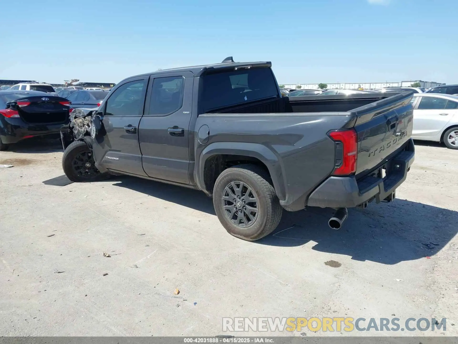 3 fotografías del automóvil dañado 3TMKB5FN7RM022347 TOYOTA TACOMA 2024