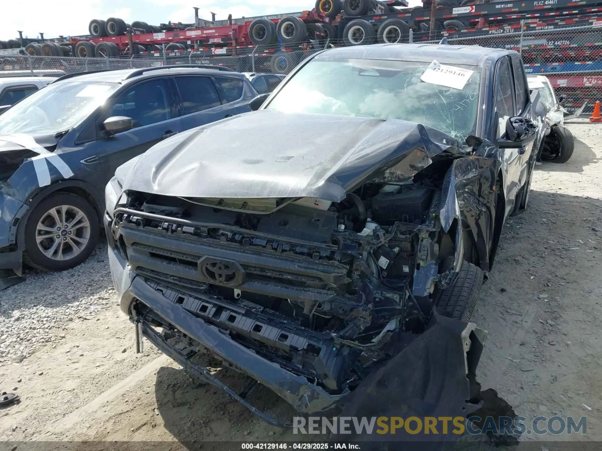 11 fotografías del automóvil dañado 3TMKB5FN7RM023952 TOYOTA TACOMA 2024