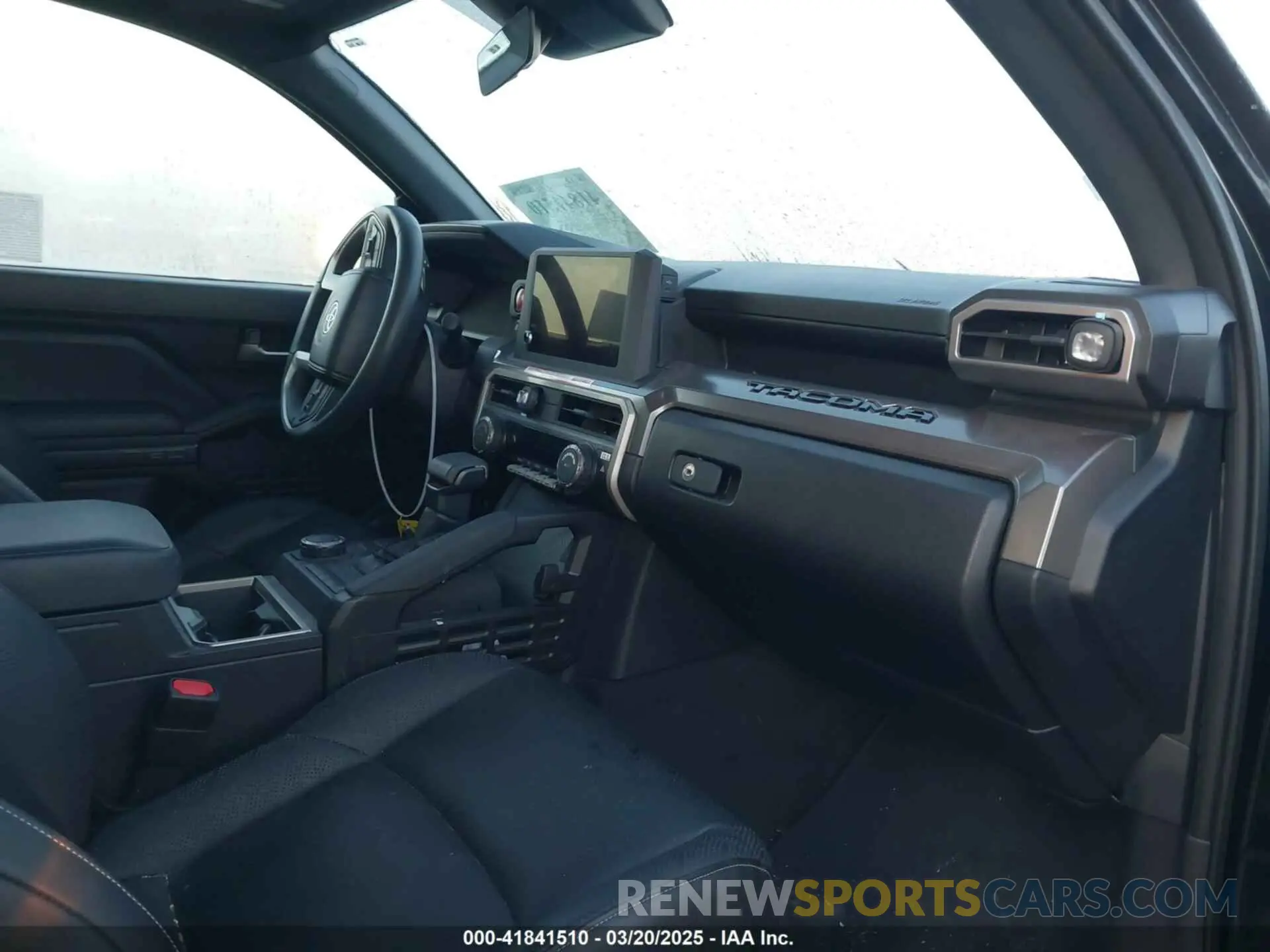 5 fotografías del automóvil dañado 3TMKB5FN8RM002575 TOYOTA TACOMA 2024