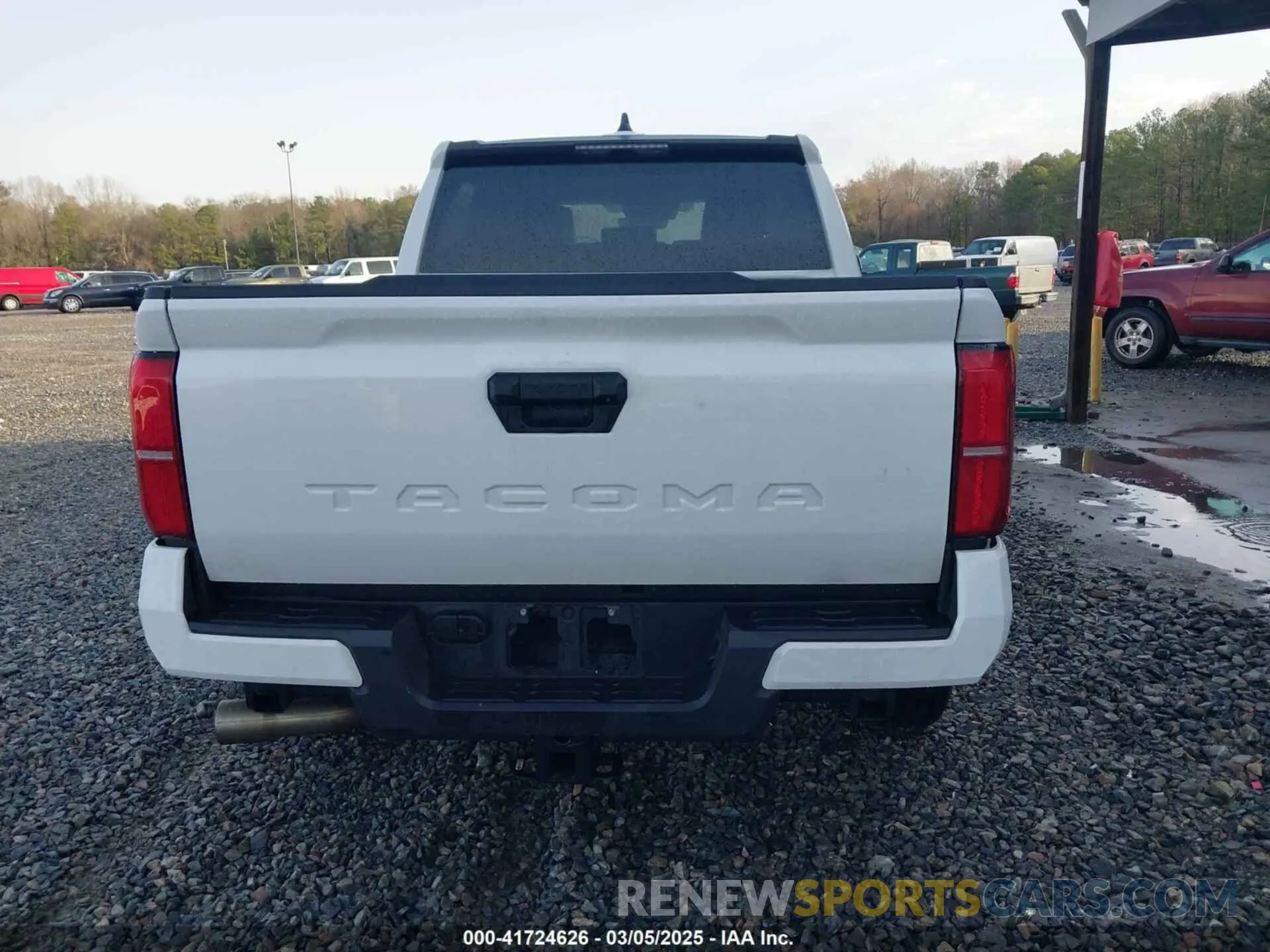 16 fotografías del automóvil dañado 3TMKB5FN8RM011213 TOYOTA TACOMA 2024