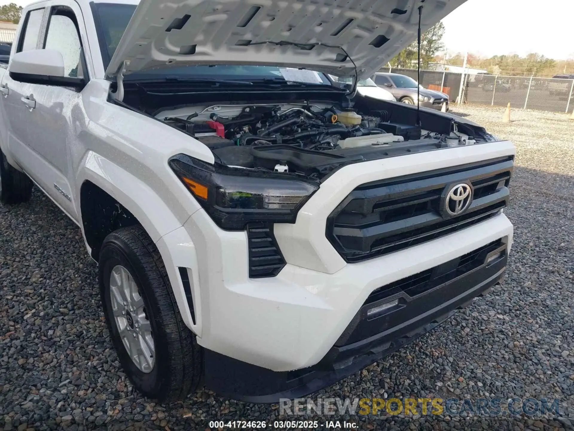 6 fotografías del automóvil dañado 3TMKB5FN8RM011213 TOYOTA TACOMA 2024