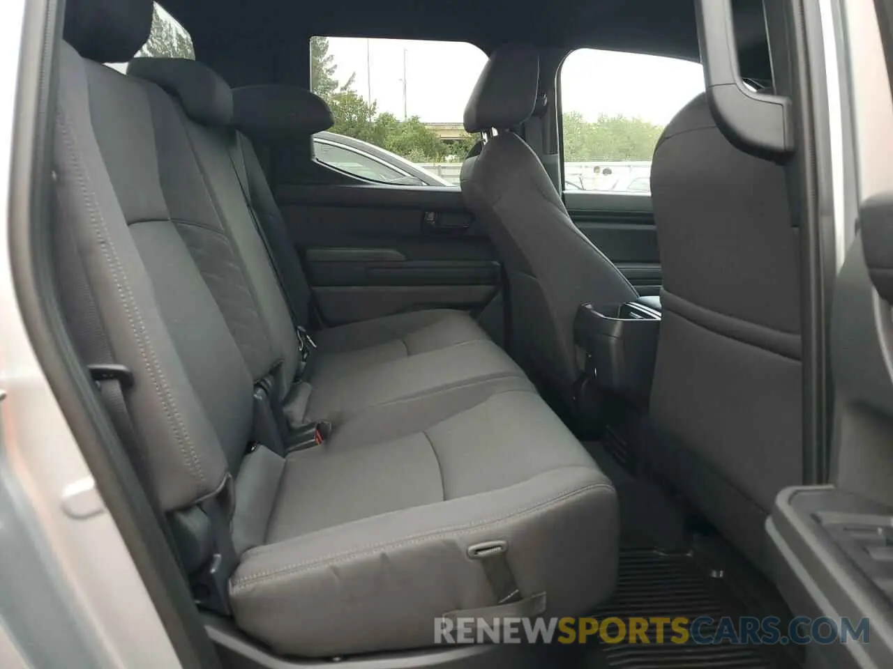 10 fotografías del automóvil dañado 3TMKB5FN8RM021630 TOYOTA TACOMA 2024