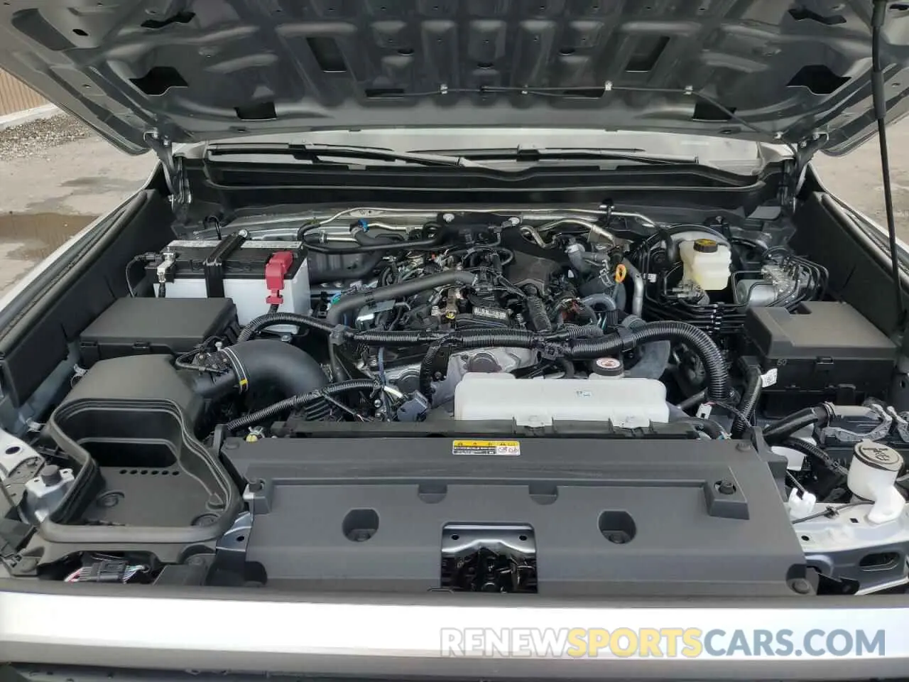 11 fotografías del automóvil dañado 3TMKB5FN8RM021630 TOYOTA TACOMA 2024