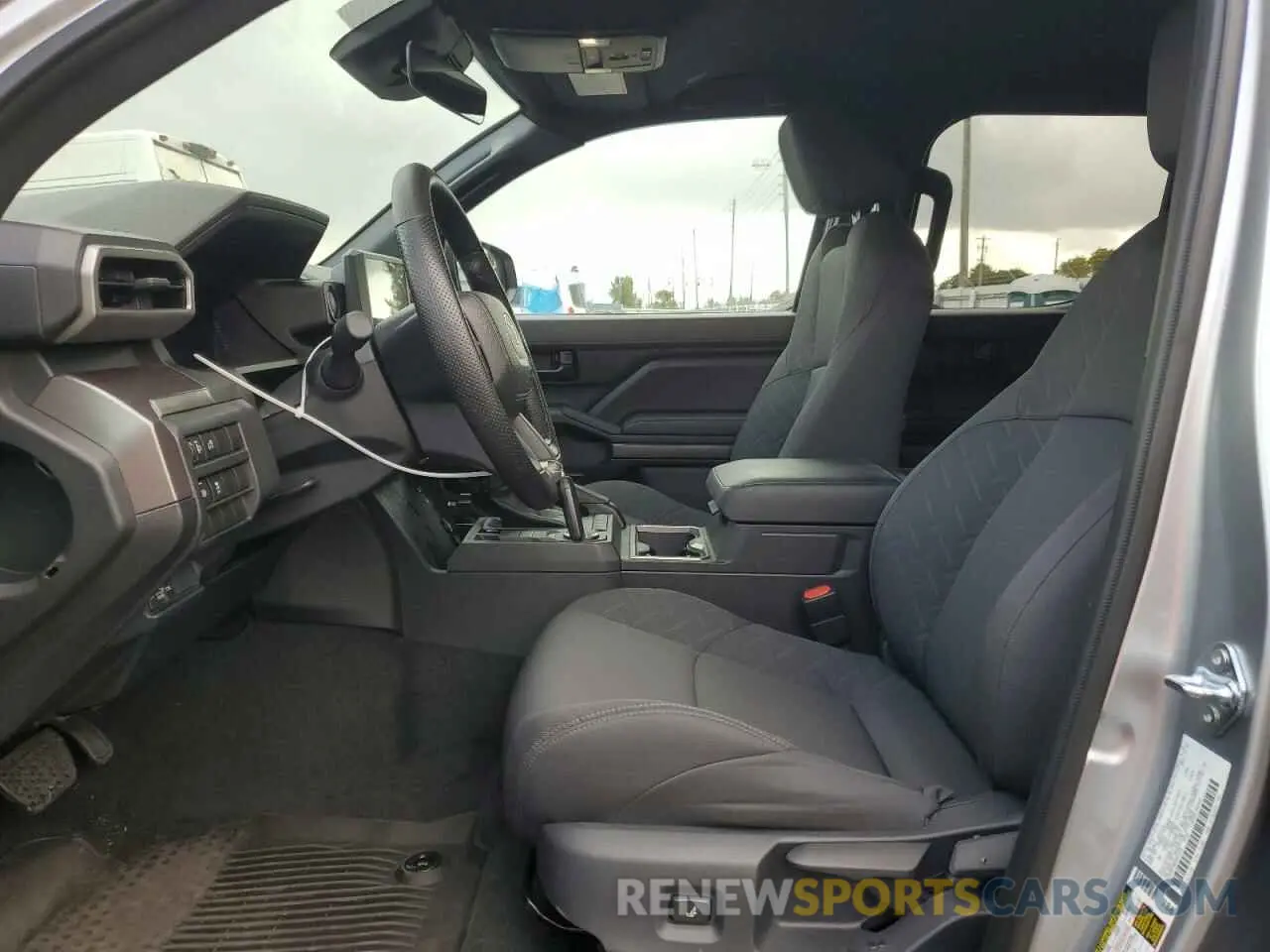 7 fotografías del automóvil dañado 3TMKB5FN8RM021630 TOYOTA TACOMA 2024