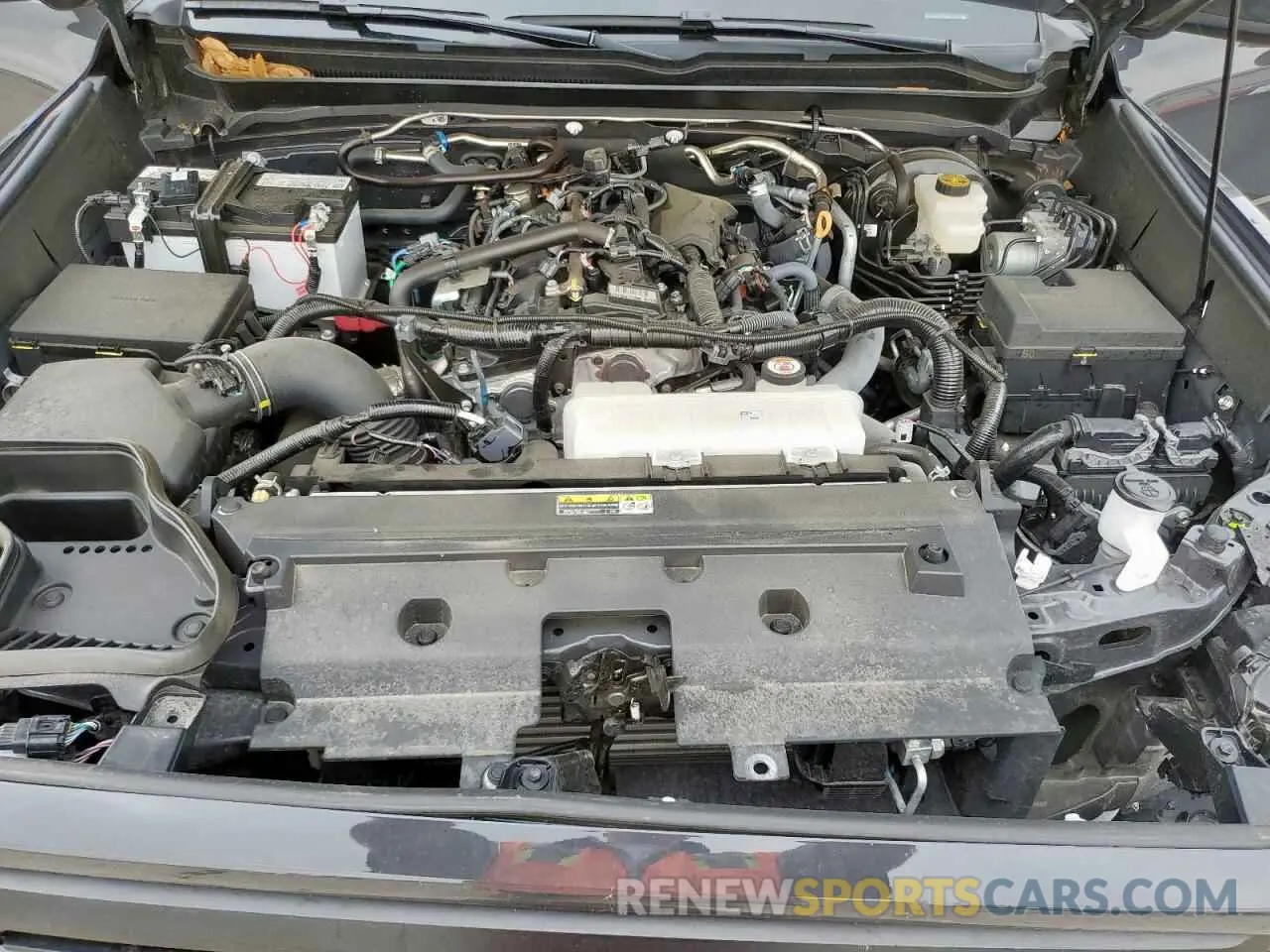 11 fotografías del automóvil dañado 3TMKB5FN9RM017215 TOYOTA TACOMA 2024