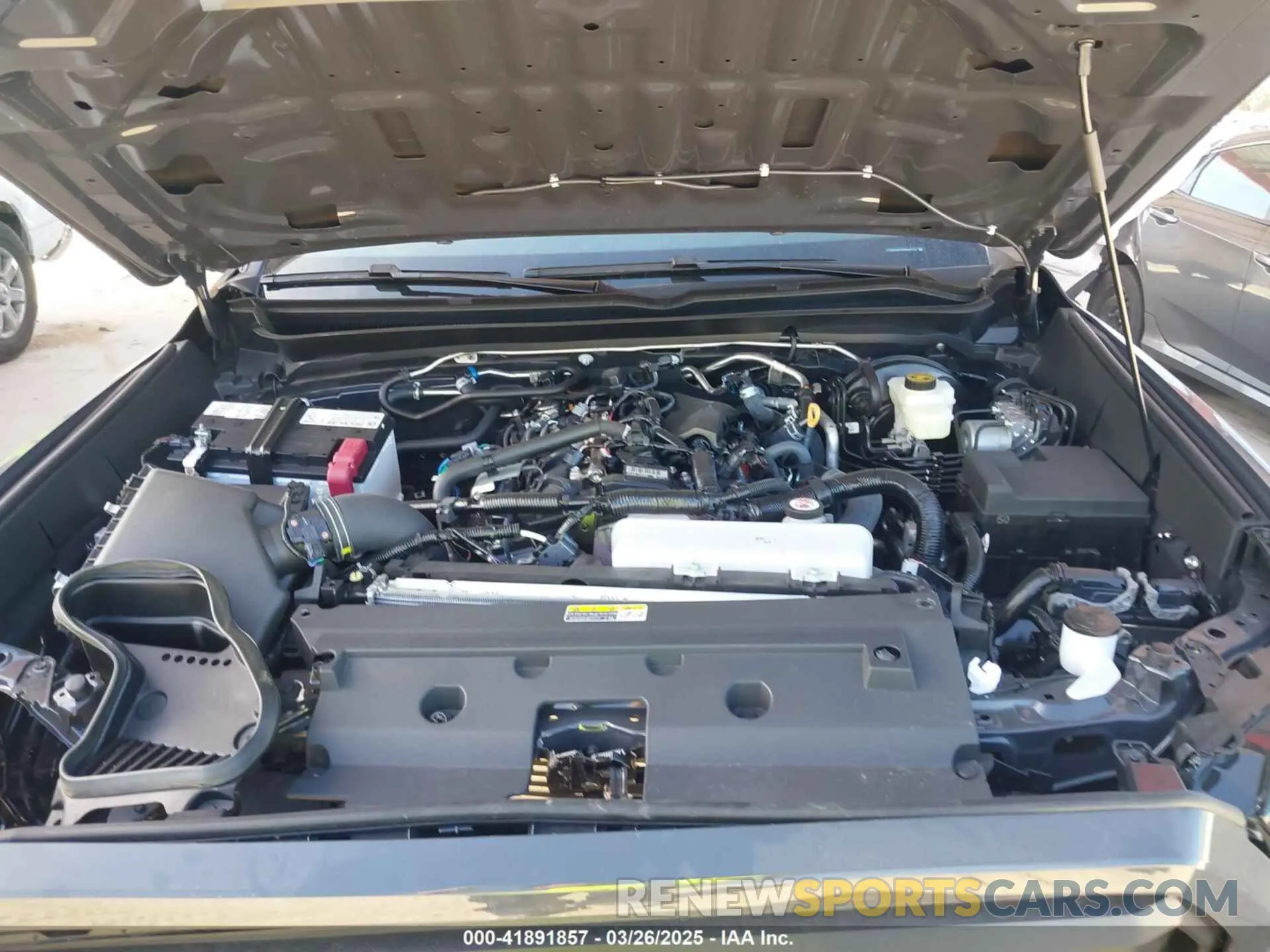 10 fotografías del automóvil dañado 3TMKB5FN9RM020325 TOYOTA TACOMA 2024