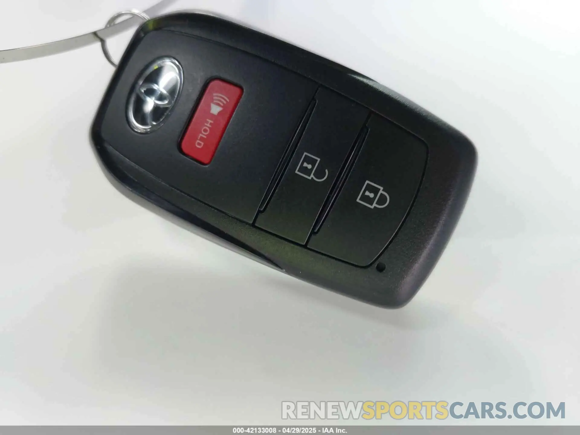 11 fotografías del automóvil dañado 3TMKB5FNXRM006062 TOYOTA TACOMA 2024
