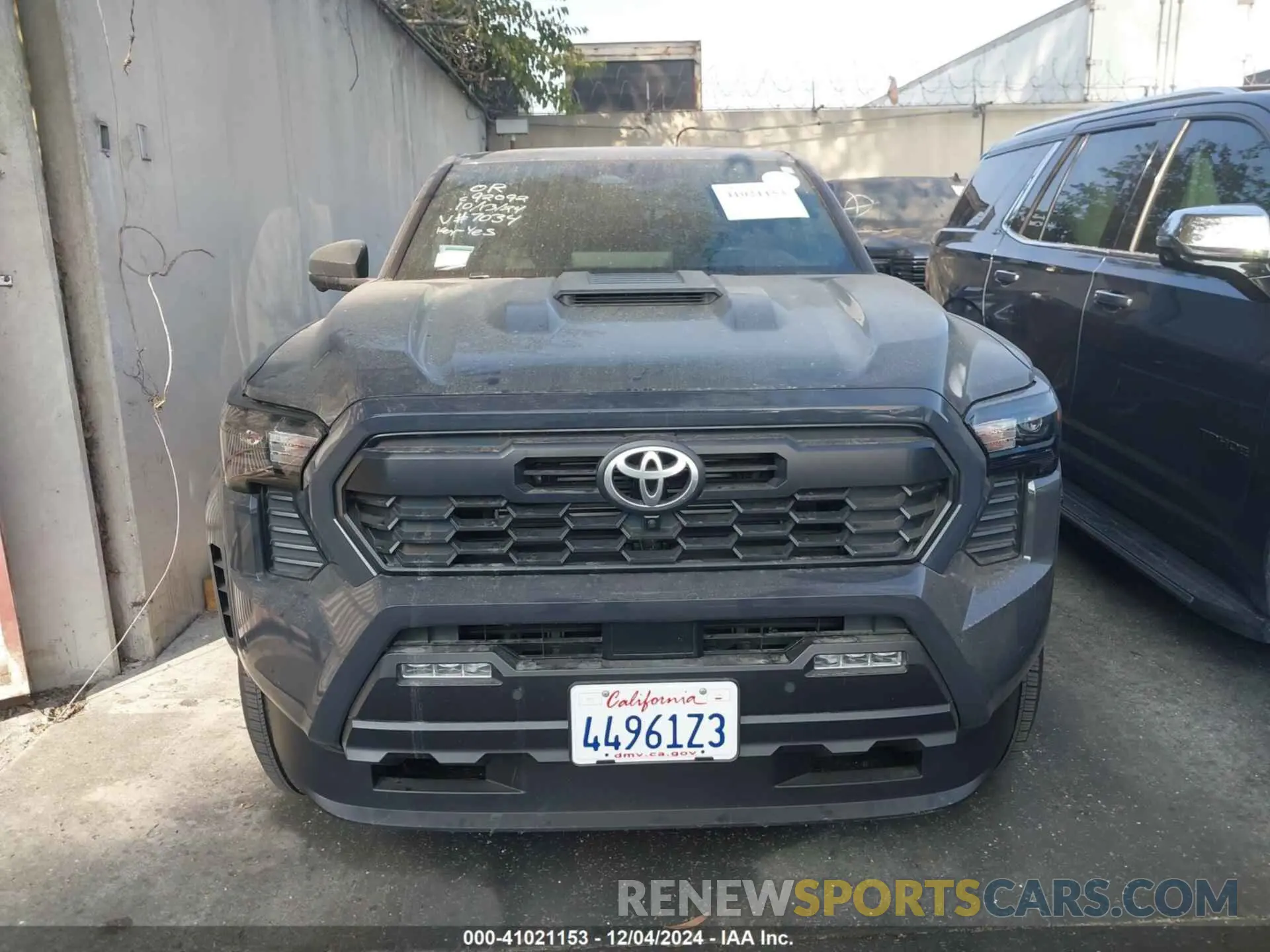 12 fotografías del automóvil dañado 3TMLB5JN0RM017034 TOYOTA TACOMA 2024