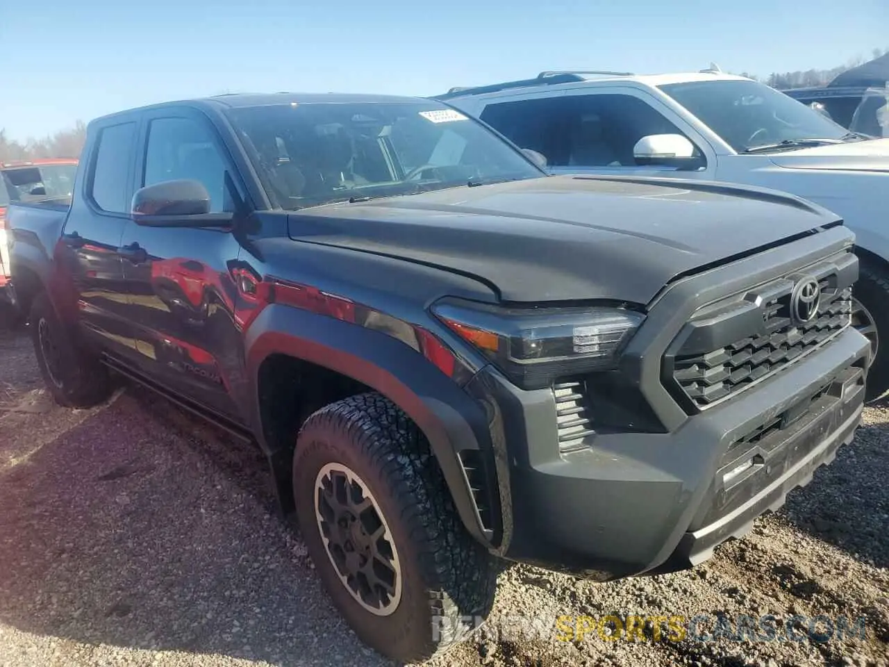 4 fotografías del automóvil dañado 3TMLB5JN1RM022677 TOYOTA TACOMA 2024