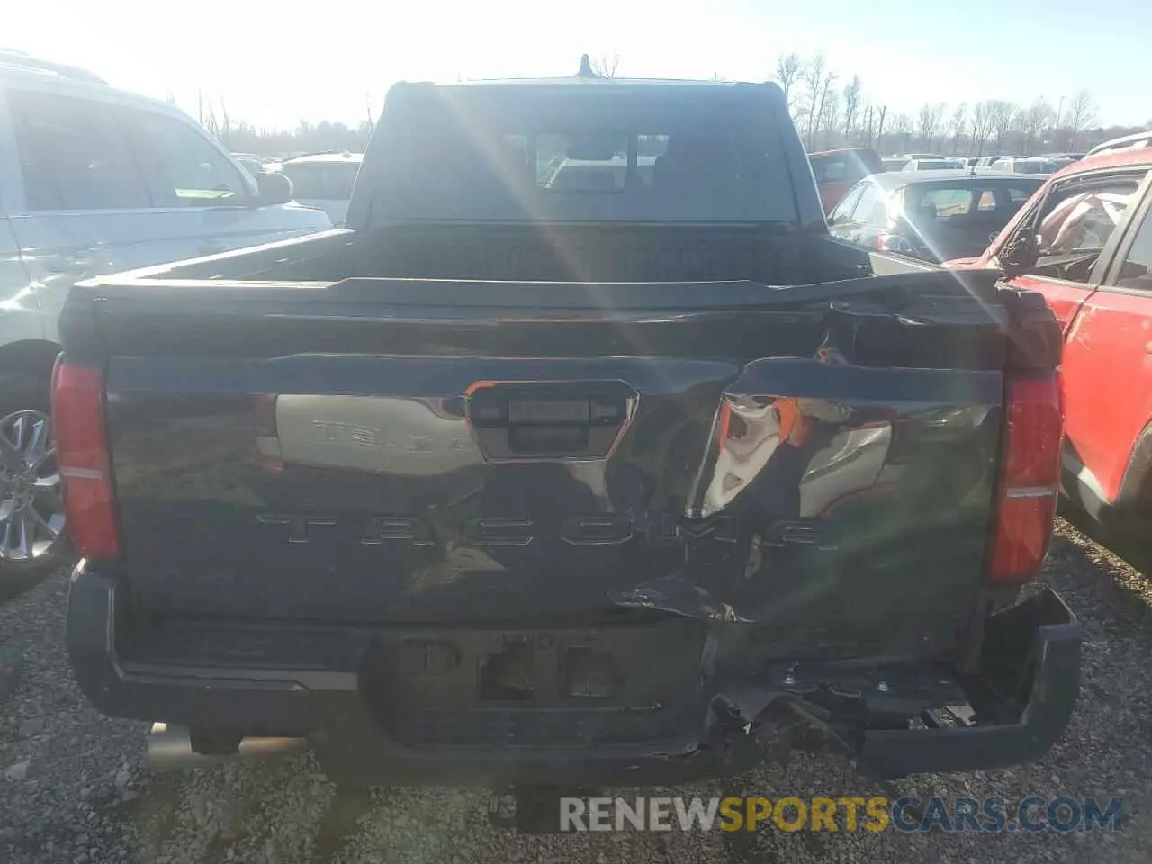6 fotografías del automóvil dañado 3TMLB5JN1RM022677 TOYOTA TACOMA 2024