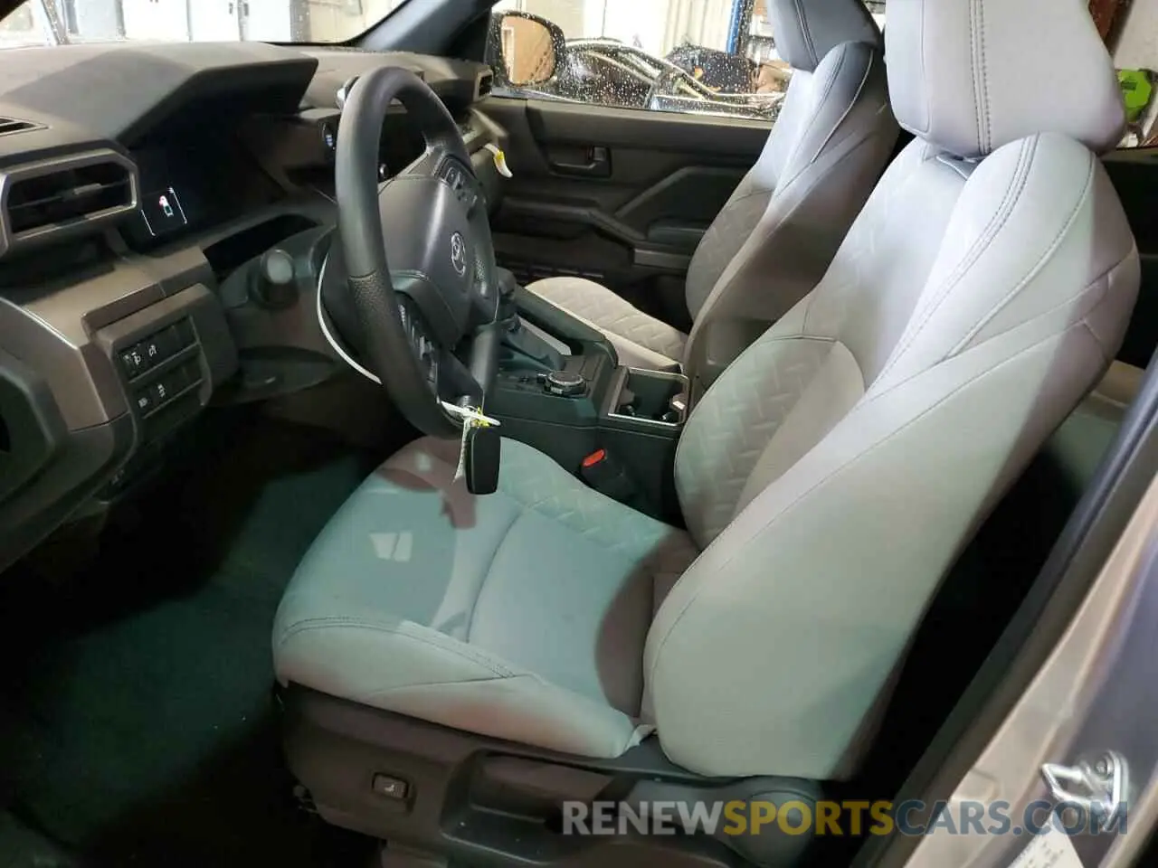 7 fotografías del automóvil dañado 3TMLB5JN1RM022811 TOYOTA TACOMA 2024