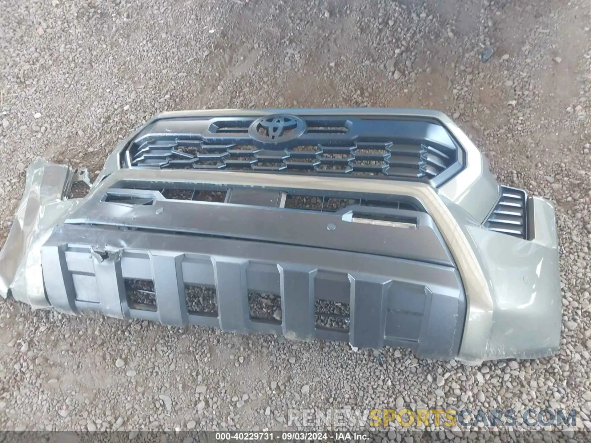 12 fotografías del automóvil dañado 3TMLB5JN1RM035199 TOYOTA TACOMA 2024