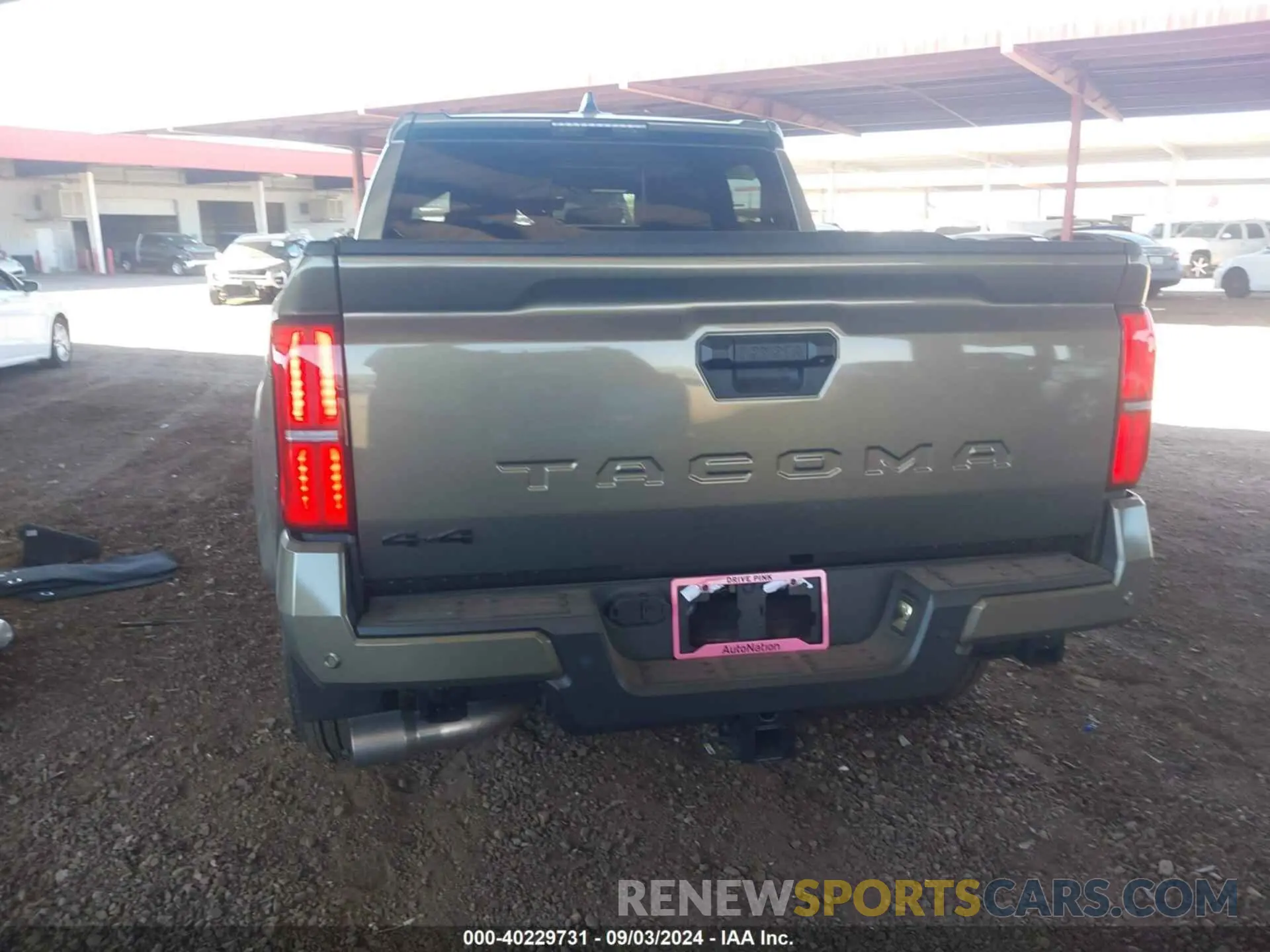 17 fotografías del automóvil dañado 3TMLB5JN1RM035199 TOYOTA TACOMA 2024