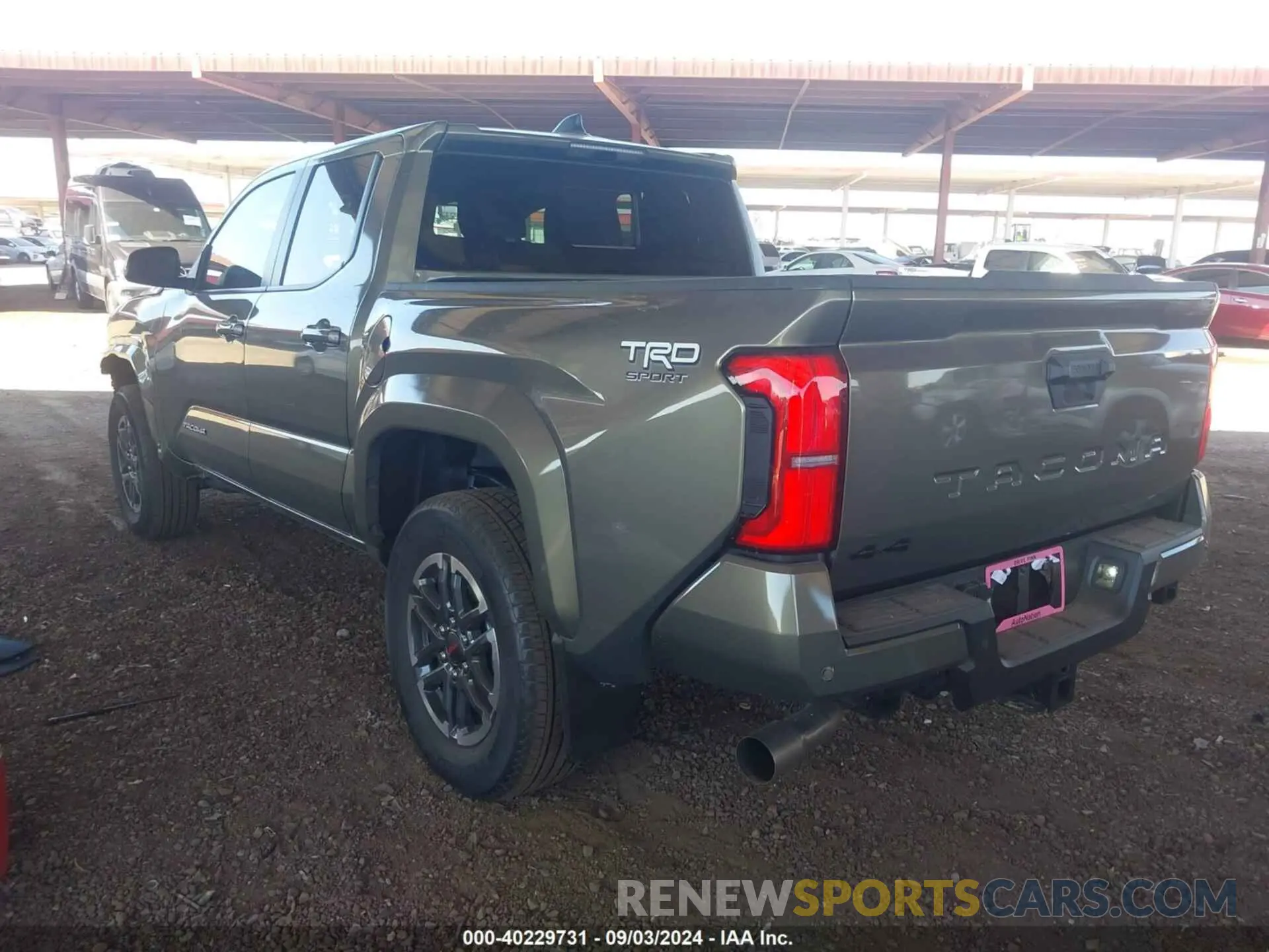 3 fotografías del automóvil dañado 3TMLB5JN1RM035199 TOYOTA TACOMA 2024