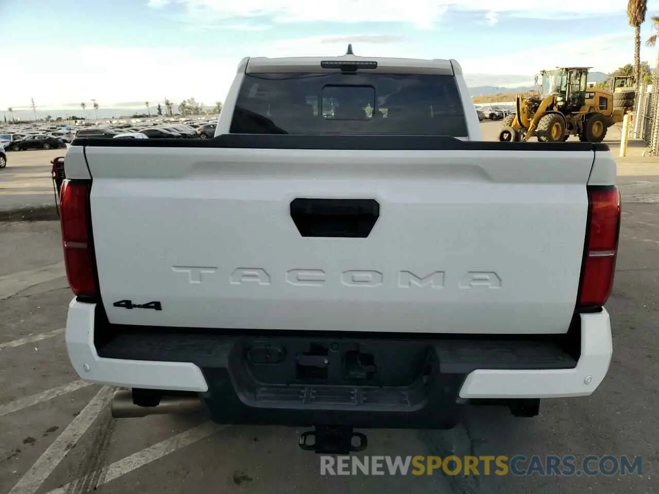 6 fotografías del automóvil dañado 3TMLB5JN2RM012871 TOYOTA TACOMA 2024