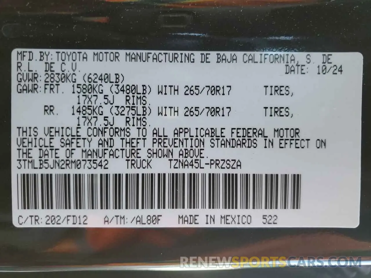 12 fotografías del automóvil dañado 3TMLB5JN2RM073542 TOYOTA TACOMA 2024