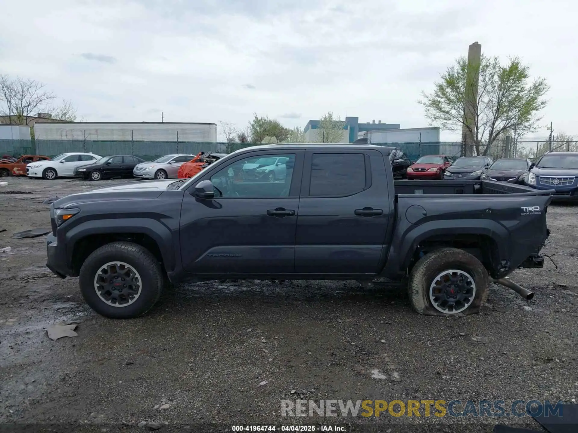 15 fotografías del automóvil dañado 3TMLB5JN3RM015259 TOYOTA TACOMA 2024